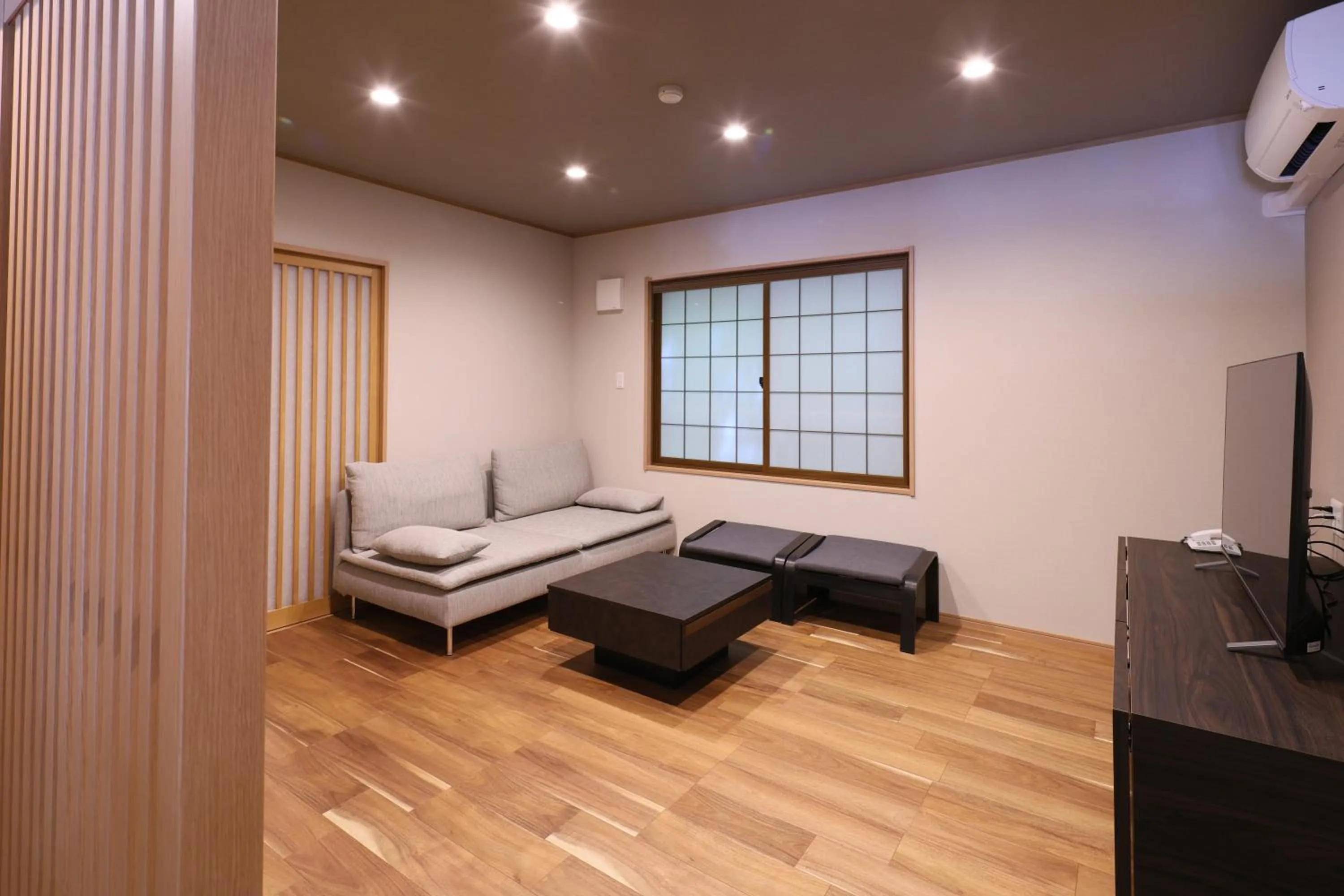Photo of the whole room, Bed in Kamikochi Hotel