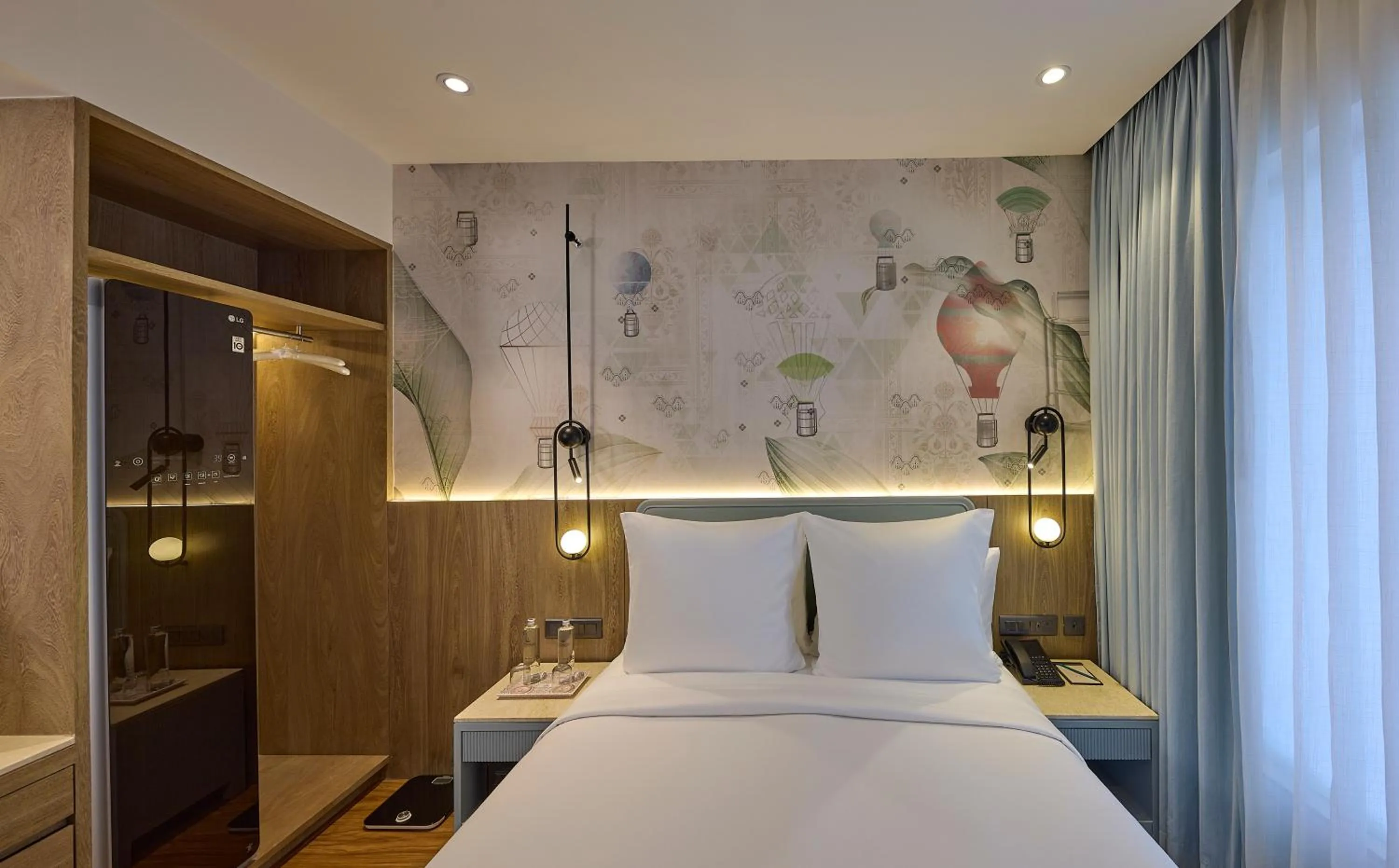 Bed in ICONIQA Hotel Mumbai International Airport