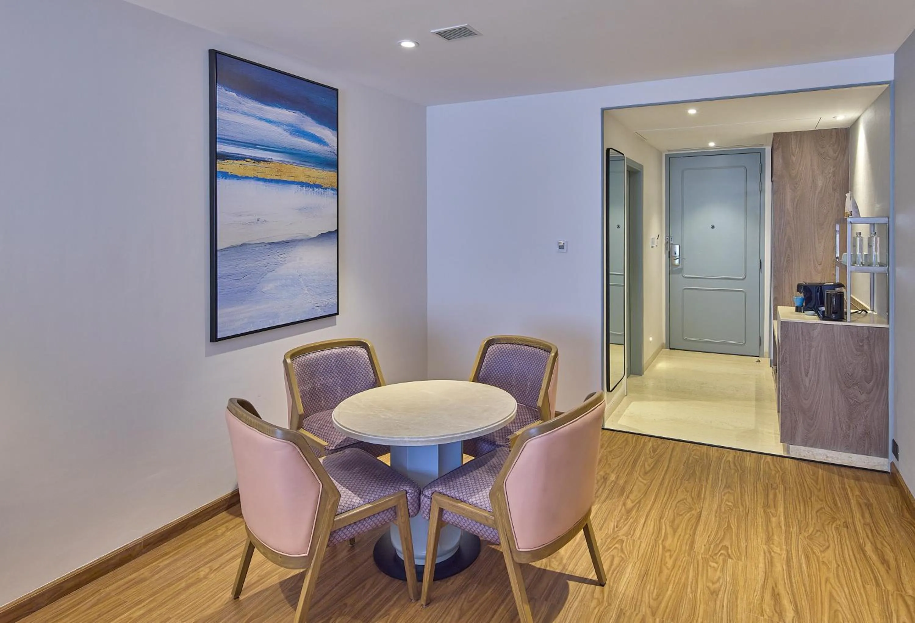 Dining area in ICONIQA Hotel Mumbai International Airport