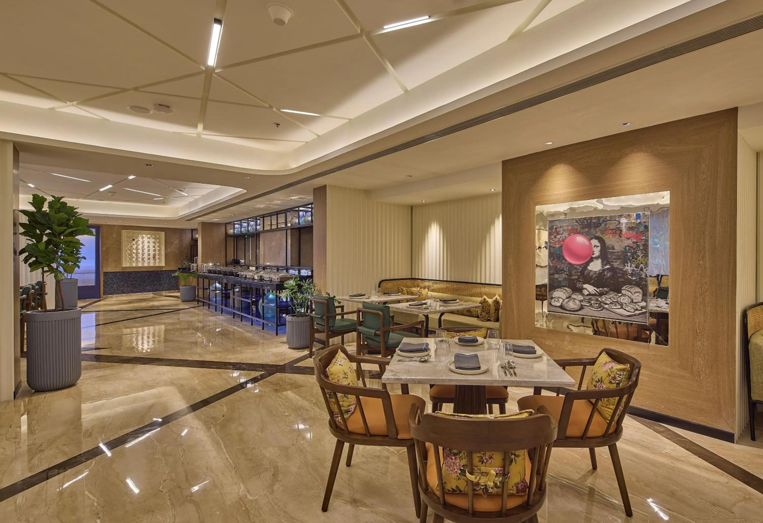 Restaurant/places to eat in ICONIQA Hotel Mumbai International Airport