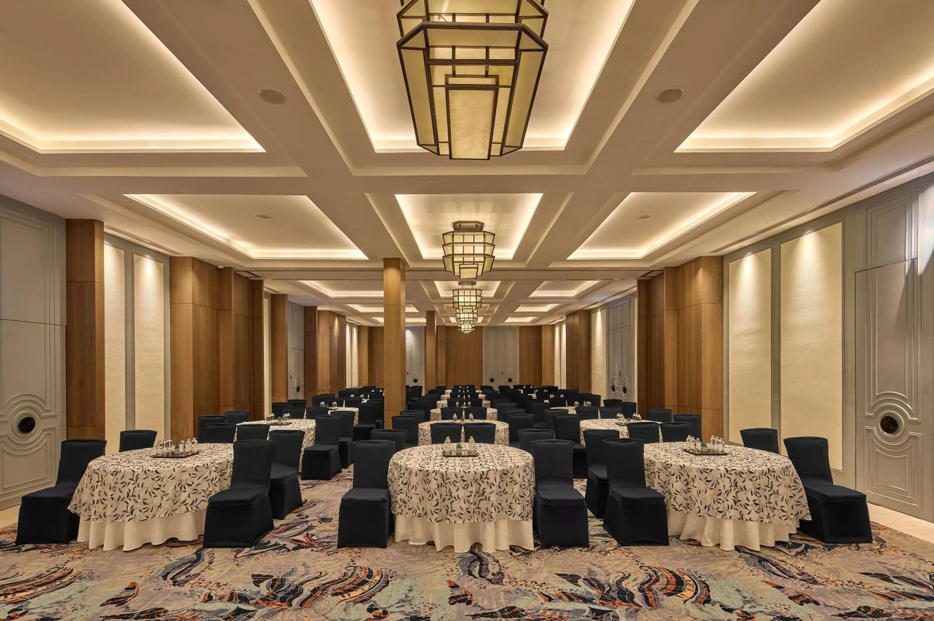 Banquet/Function facilities in ICONIQA Hotel Mumbai International Airport