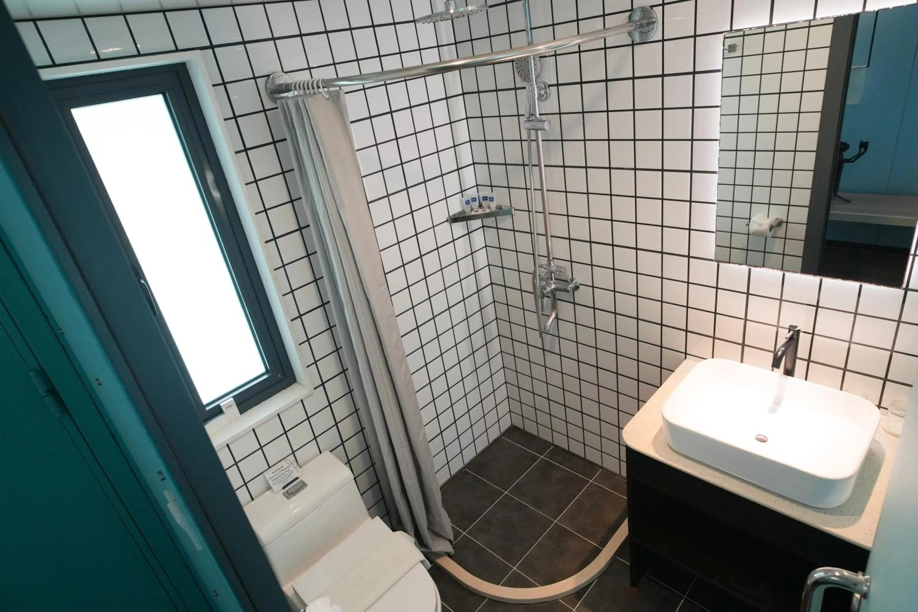 Shower in Apsaras Tribe Siargao