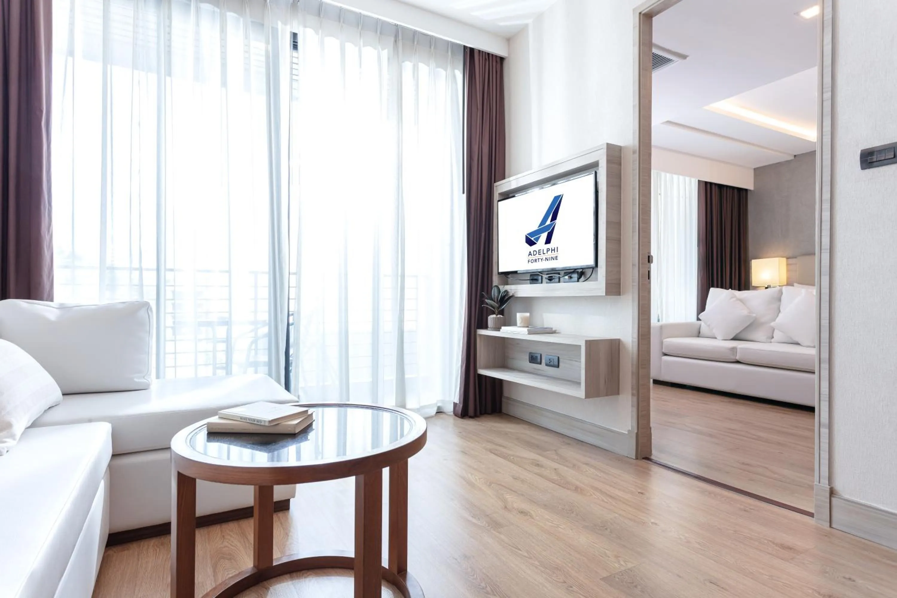 Living room, Bed in Adelphi Forty-Nine