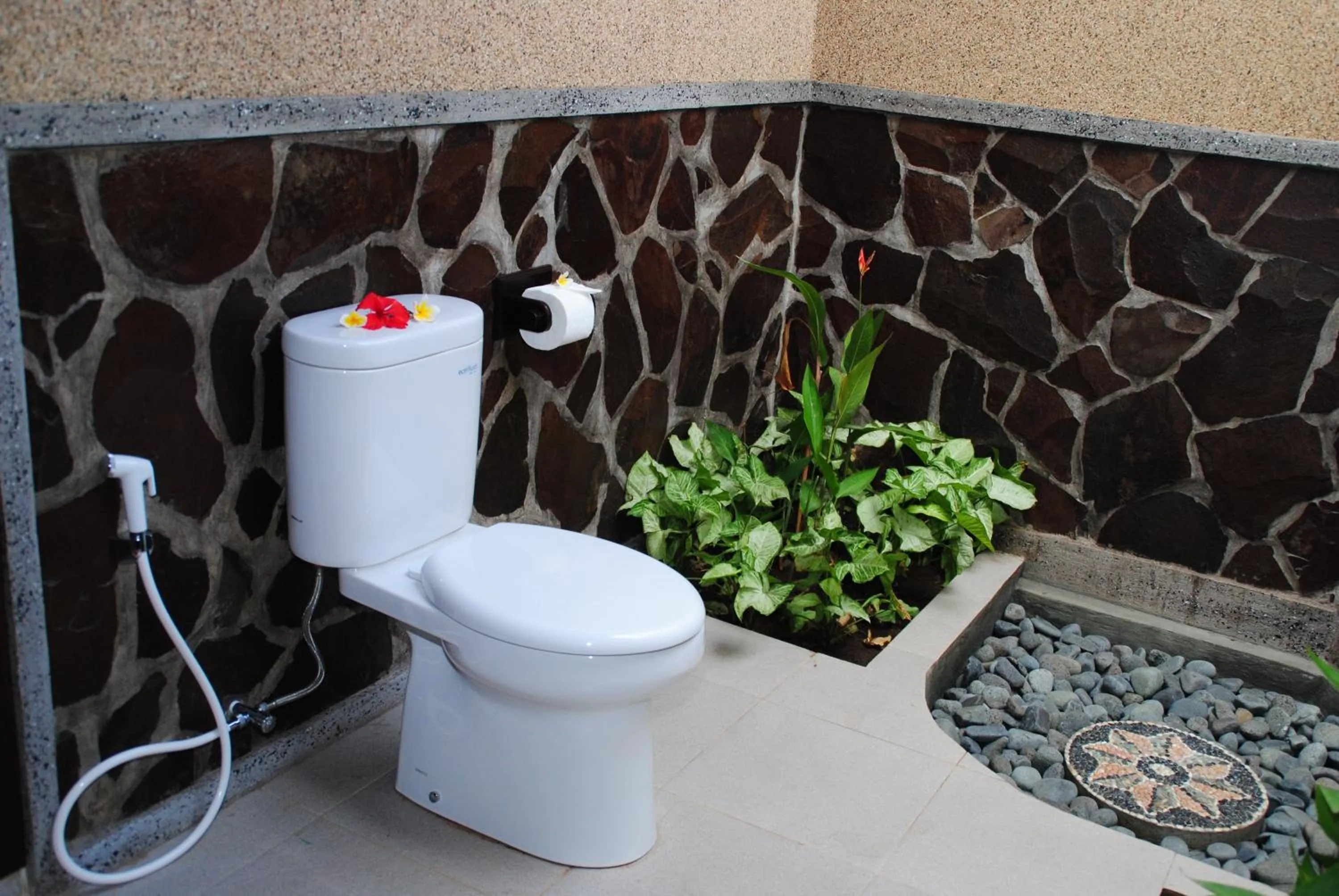 Toilet in Oma In Pemuteran Bali