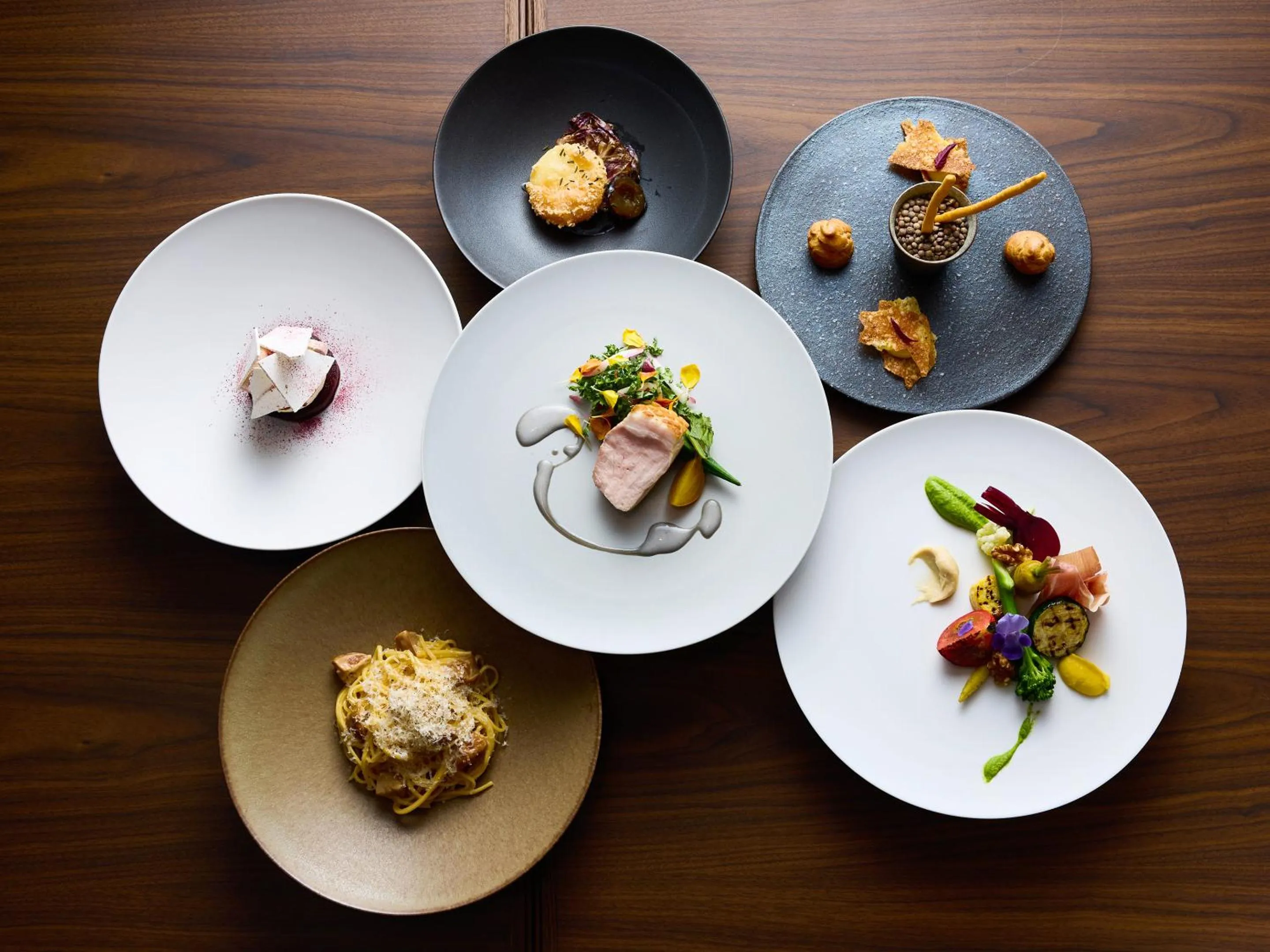 Restaurant/places to eat in Glamday Style Hotel & Resort Kyu-Karuizawa