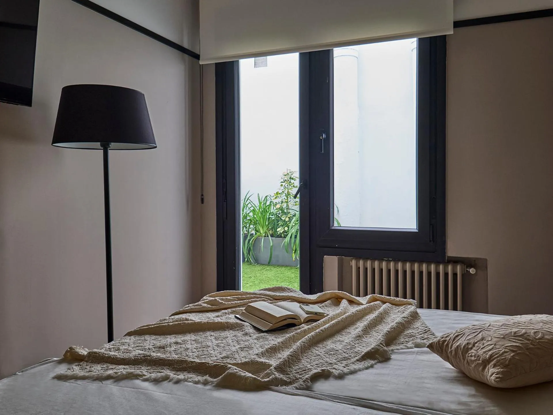 Bedroom, Bed in B48 Oviedo Ópera