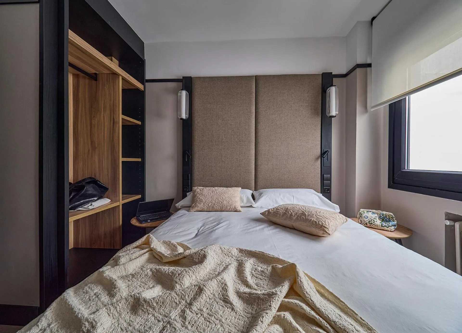 Bedroom, Bed in B48 Oviedo Ópera