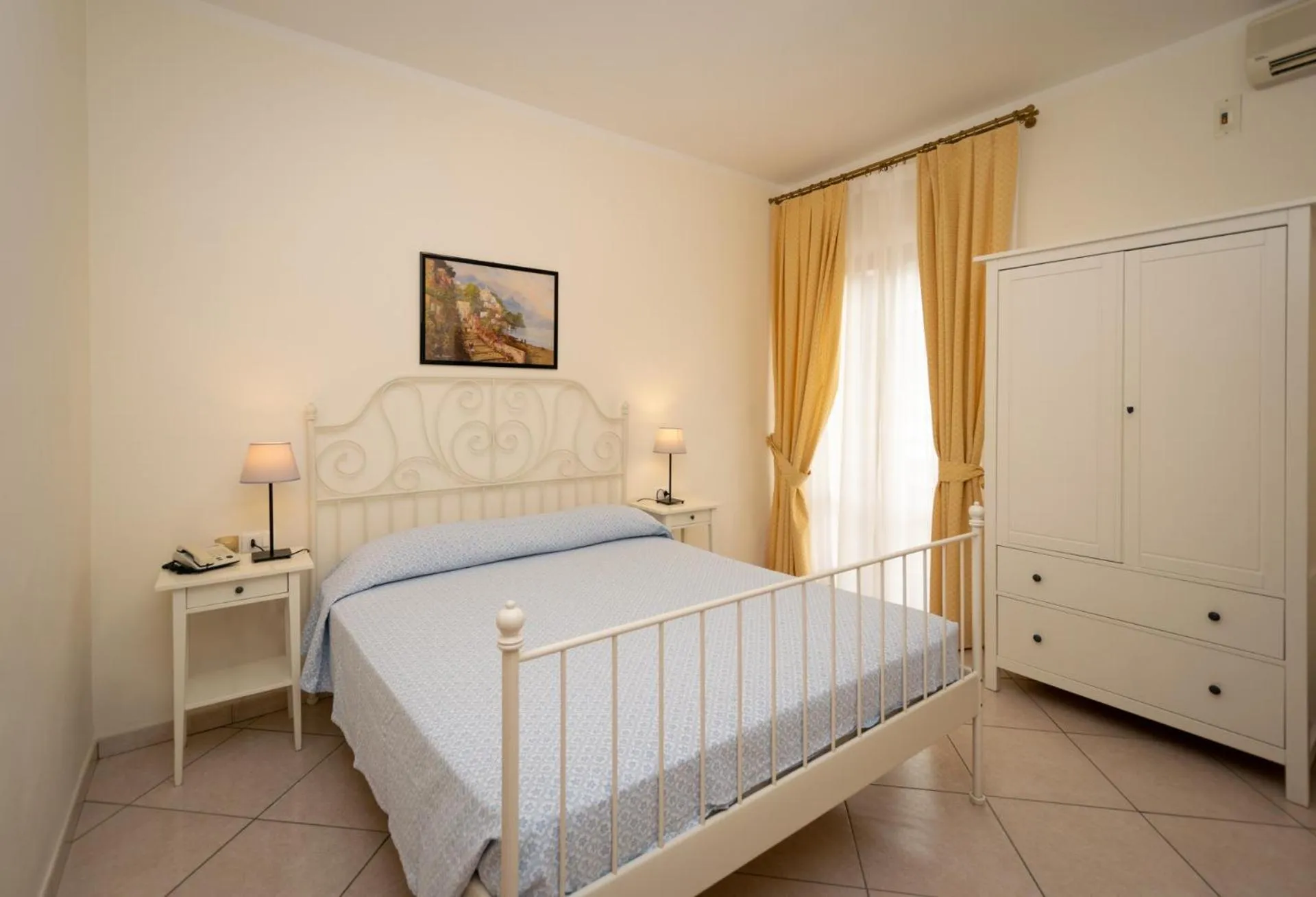 Bedroom, Bed in Hotel Anna