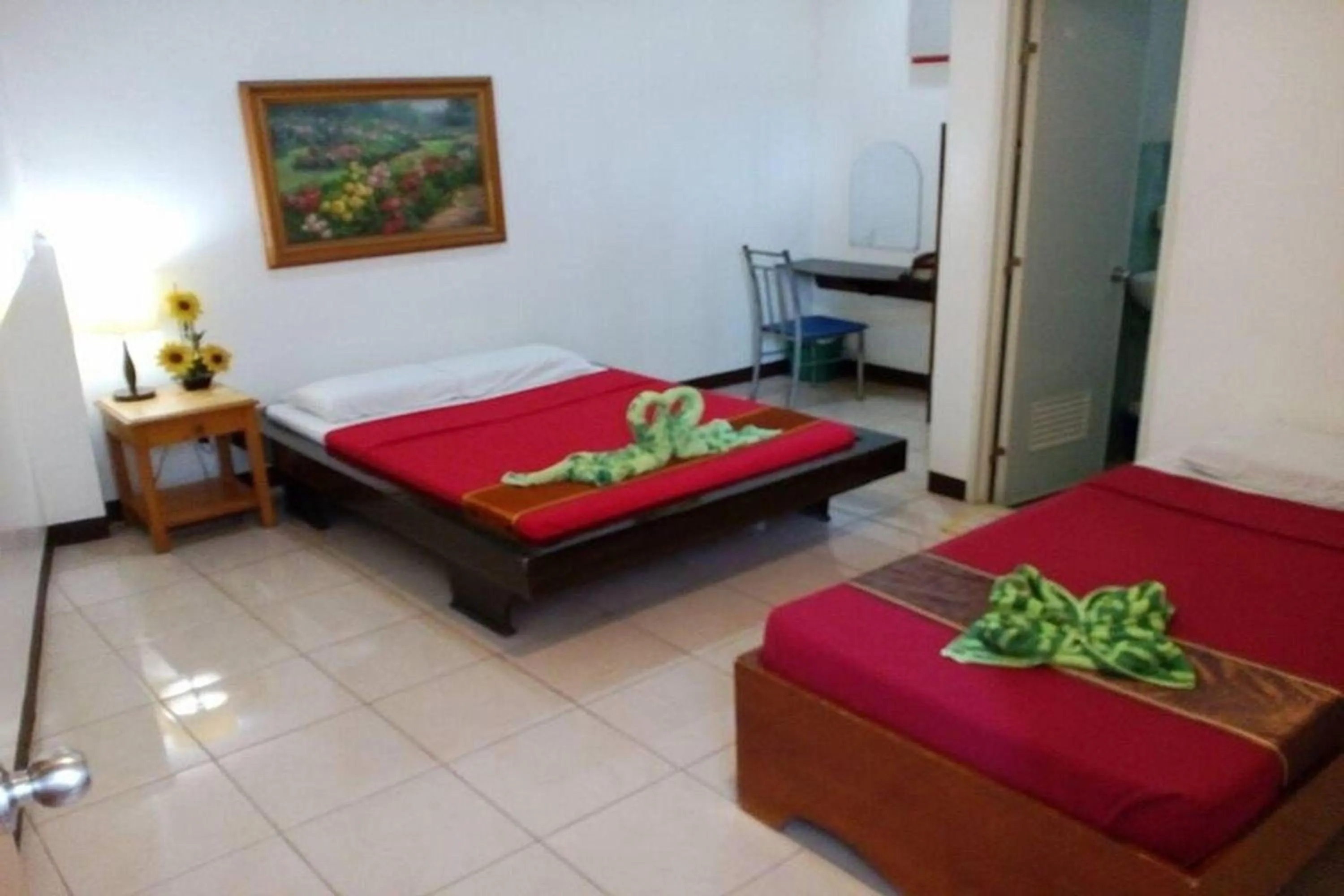 Bed in St Nicolas Inn CDO City Center