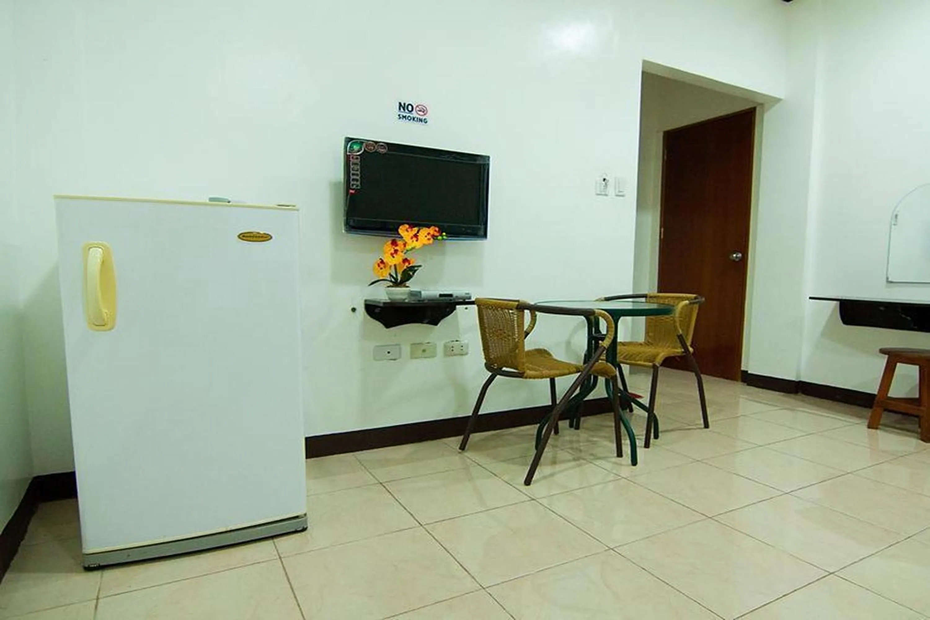 Living room in St Nicolas Inn CDO City Center