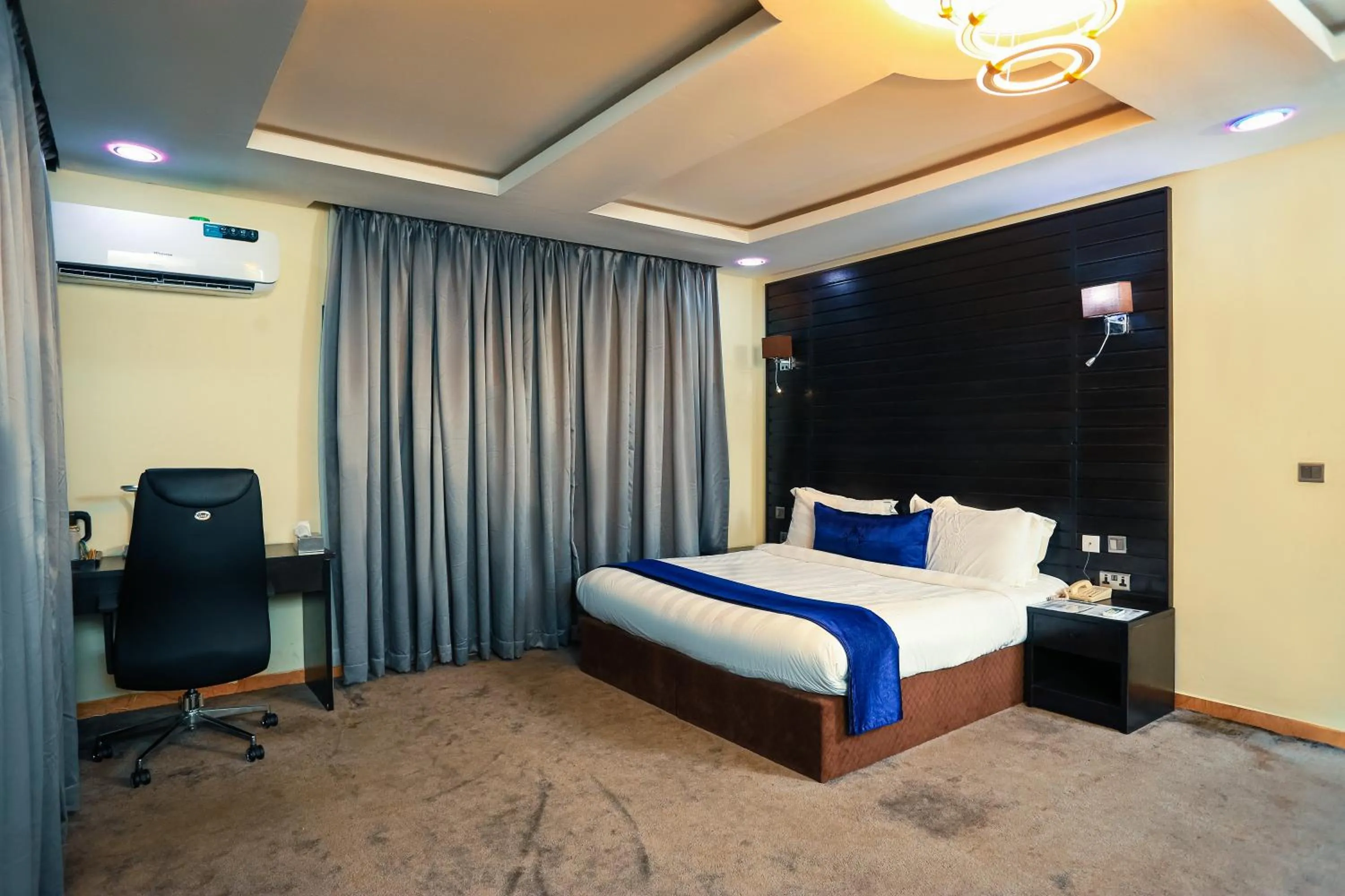 Bed in ED & DRE Hotel Ibadan