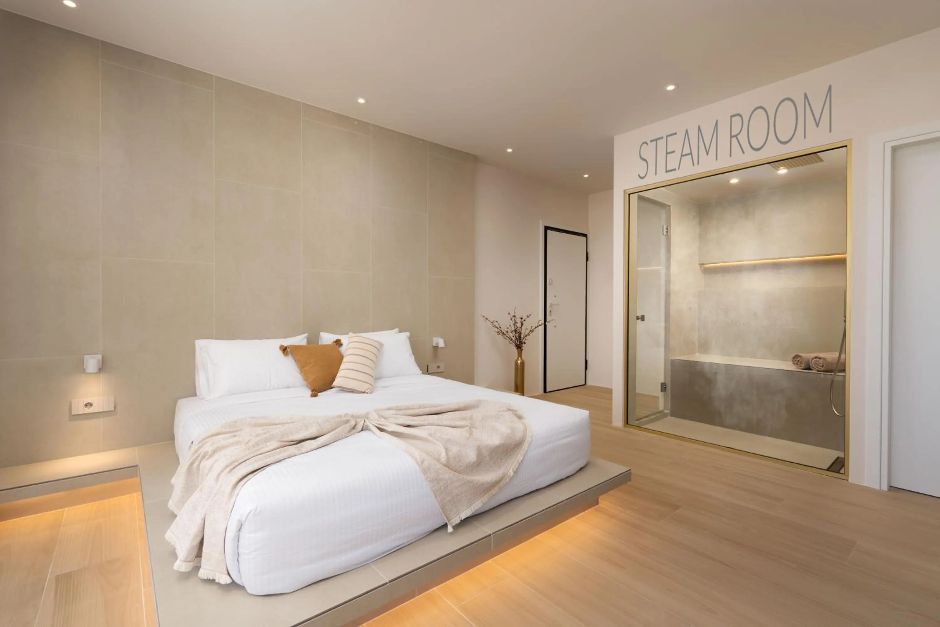 Shower, Bed in Selected Suites