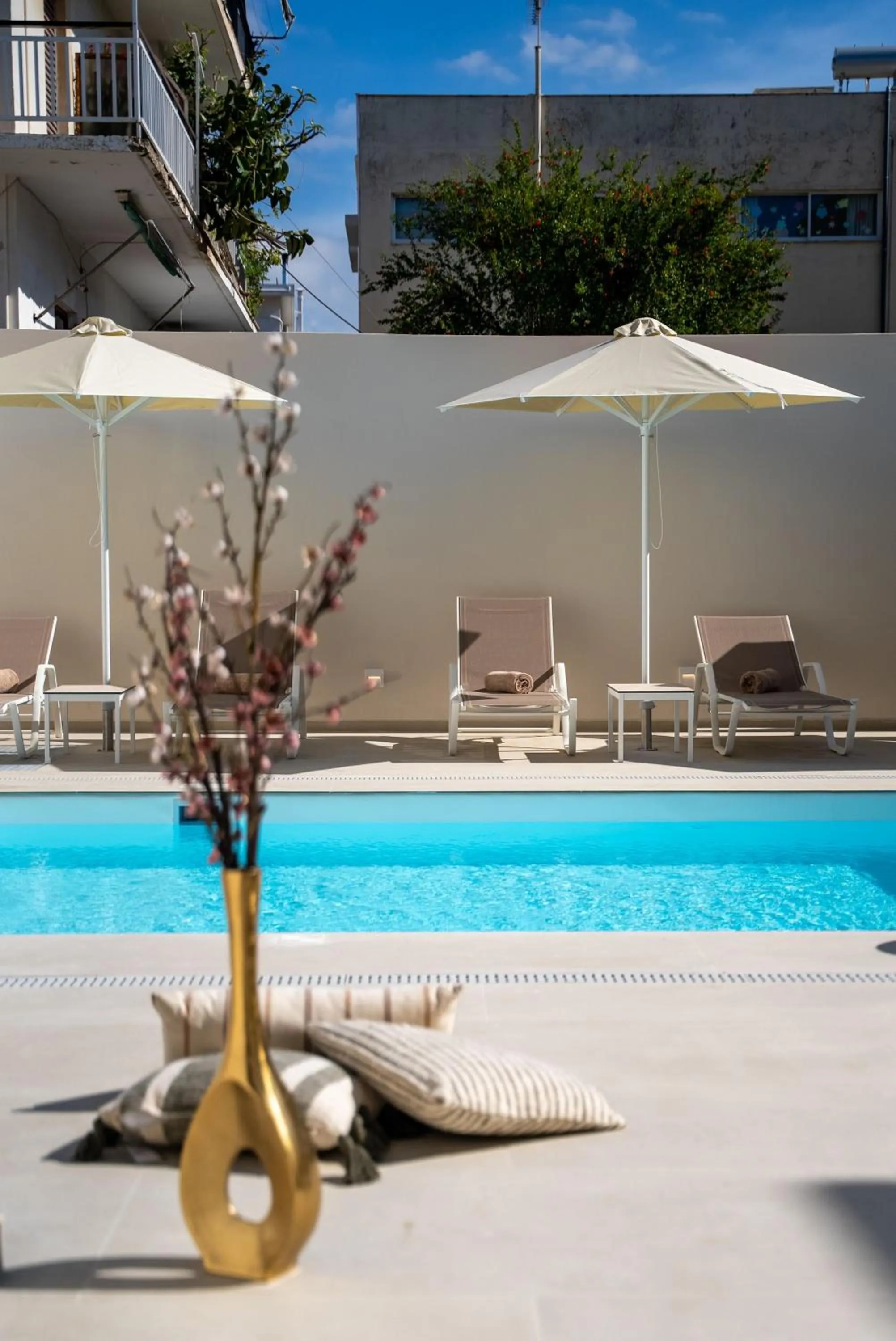 Day in Selected Suites