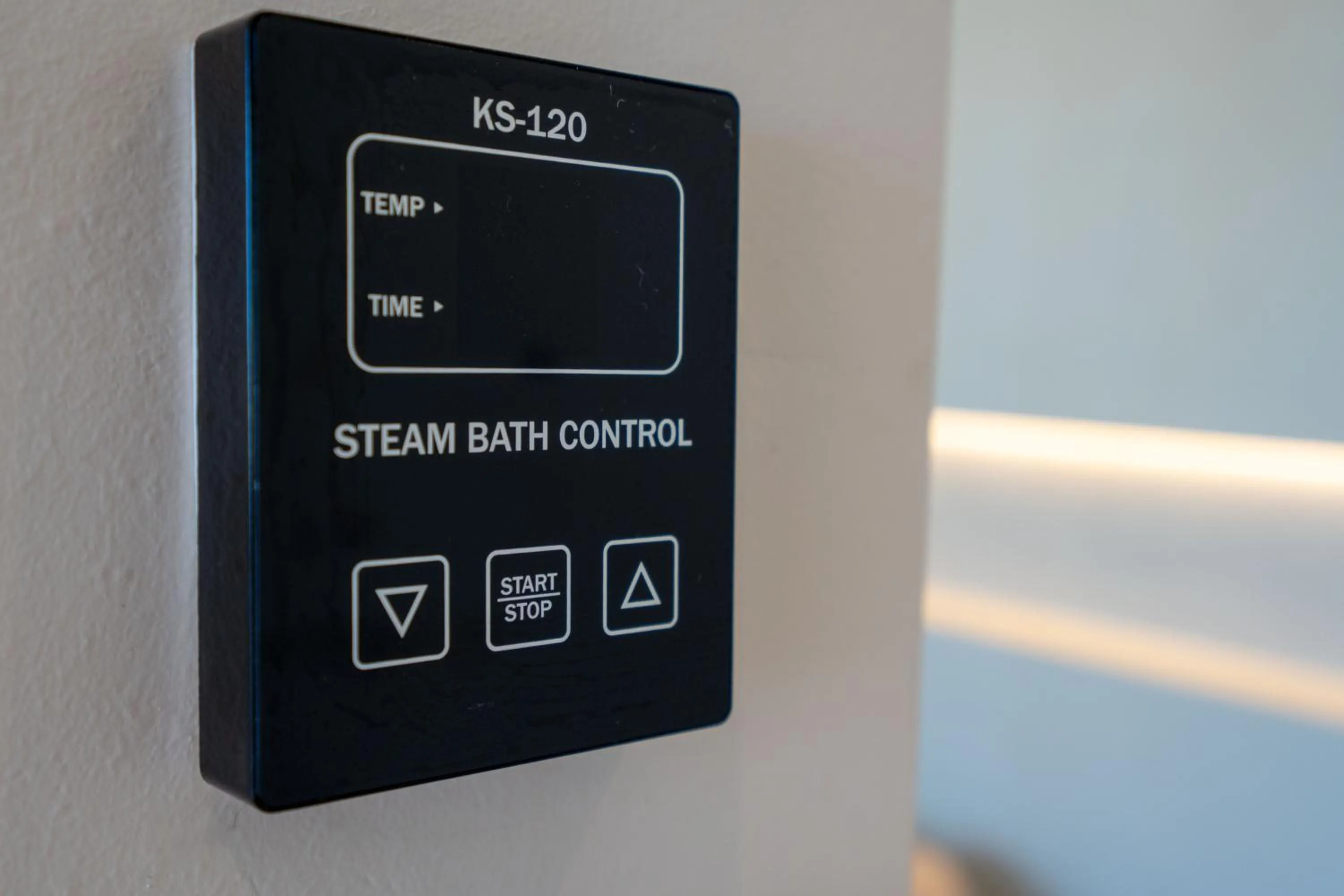 Steam room in Selected Suites