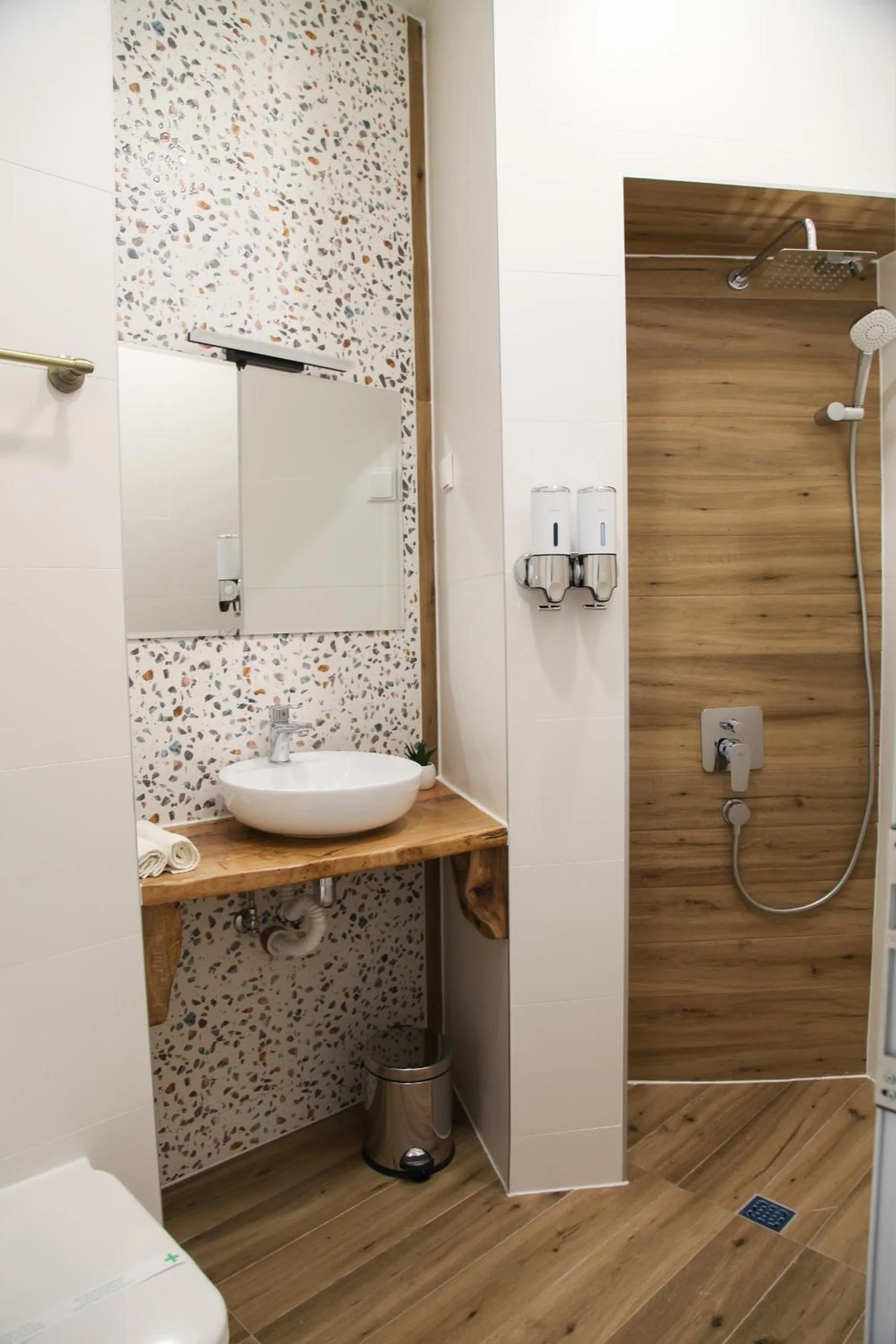 Shower in Corner House