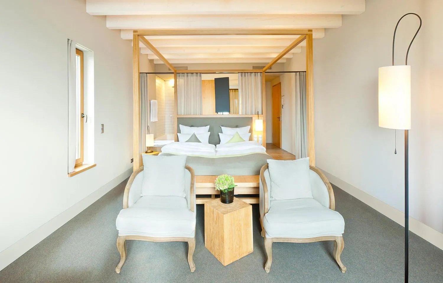 Photo of the whole room, Bed in Schlosshotel Steinburg