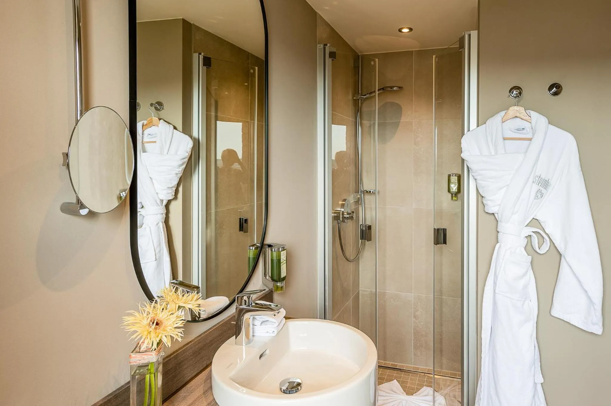 Bathroom in Schlosshotel Steinburg