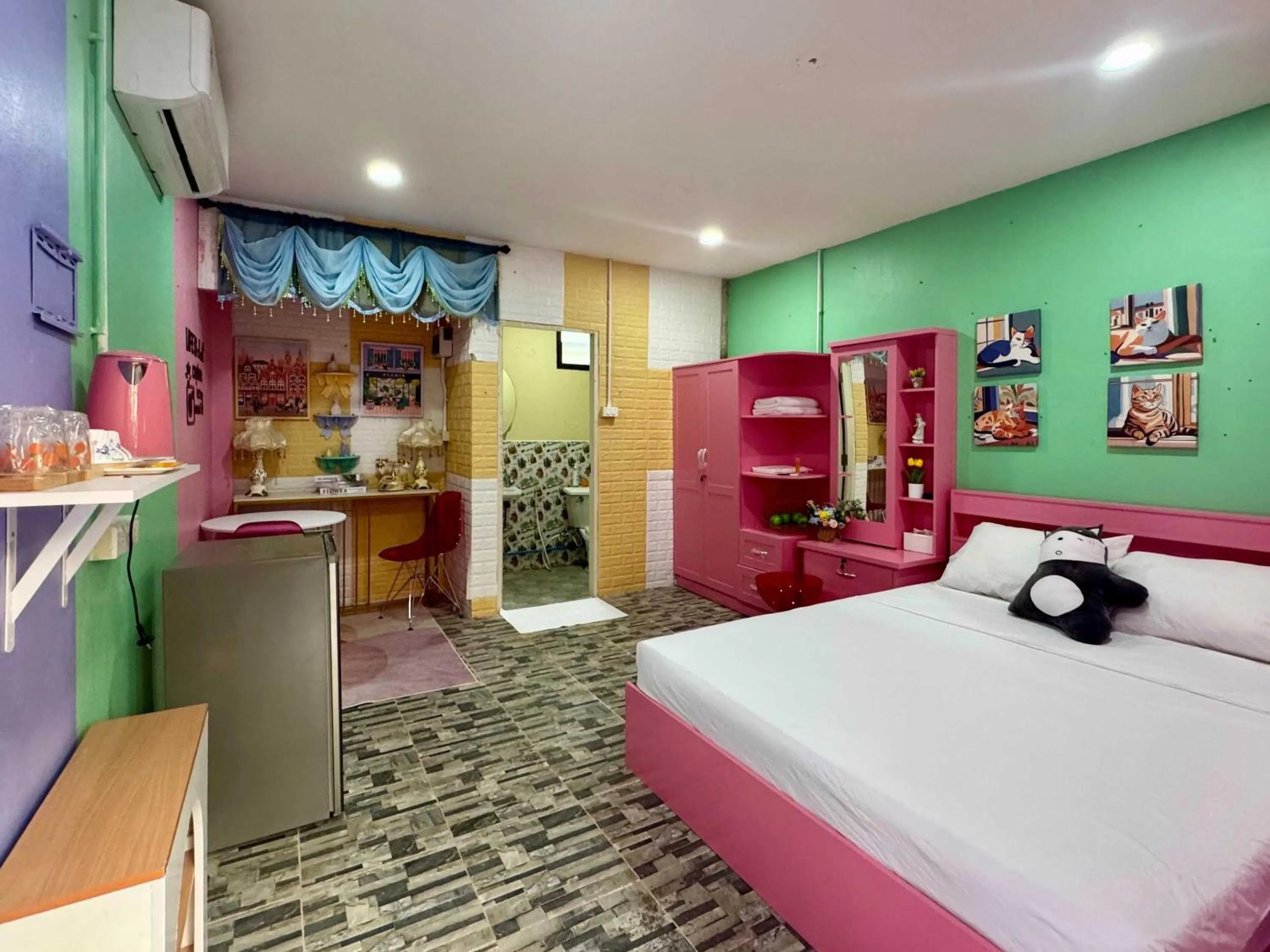 Bedroom, Bed in OYO 75539 Phanthida Resort and Cafe