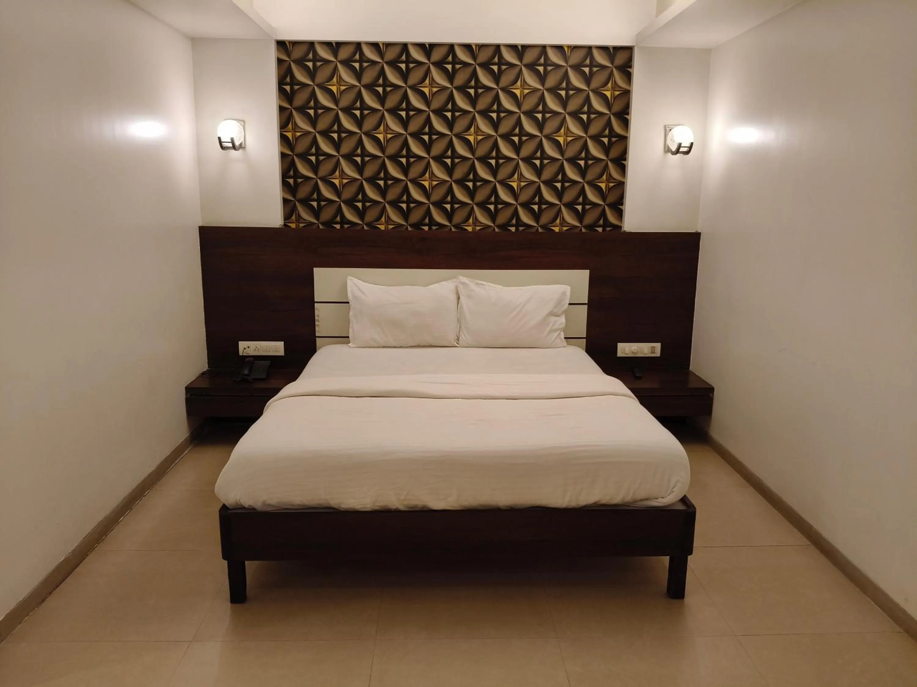 Bed in Hotel Vijay Sagar Dombivali
