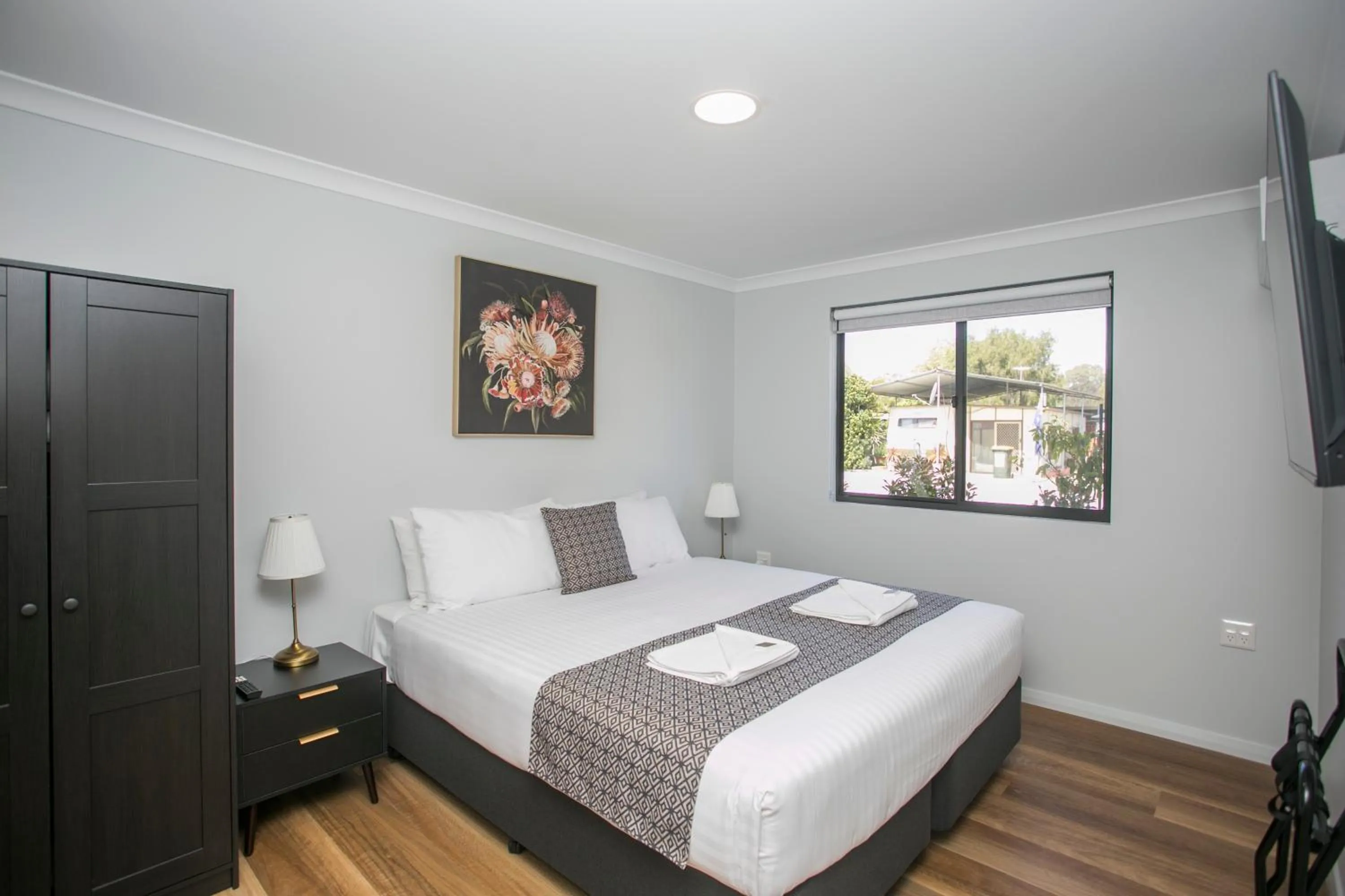 Bed in Banksia Tourist Park