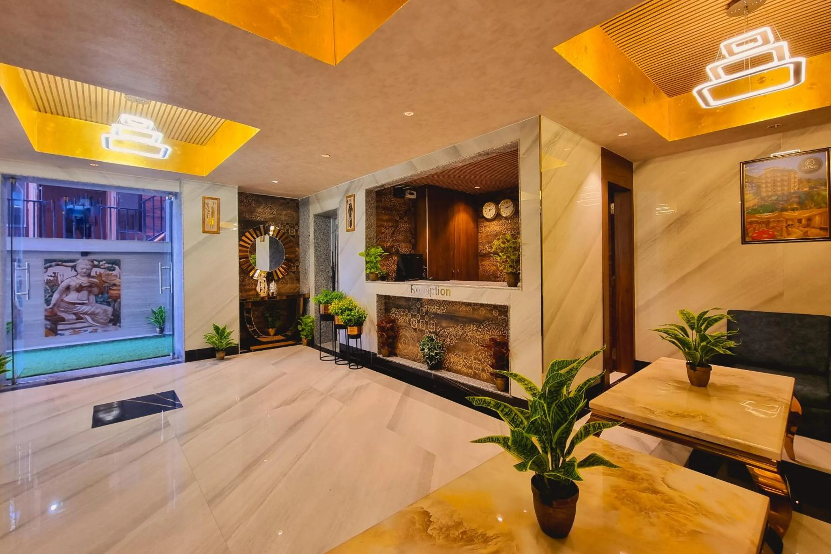 Facade/entrance in Hotel Katson Blue, Dalhousie