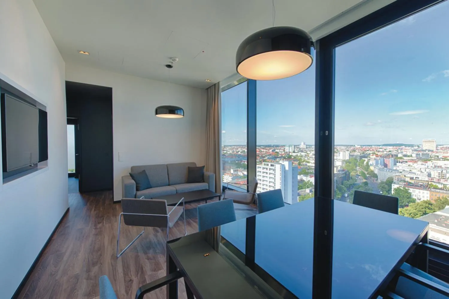 Living room in Riu Plaza Berlin