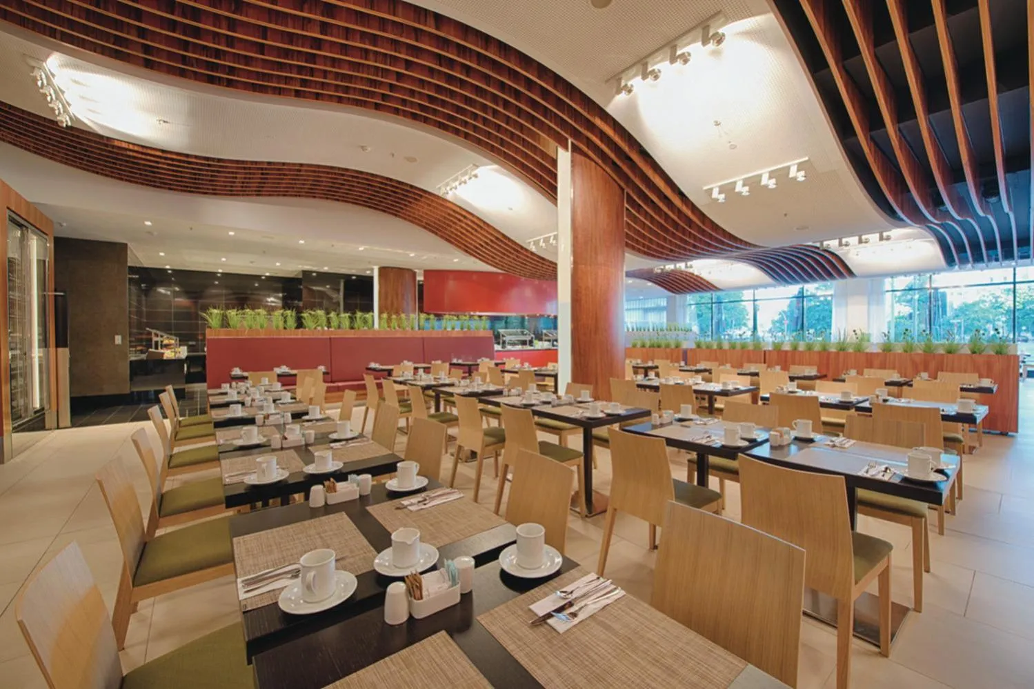 Restaurant/places to eat in Riu Plaza Berlin