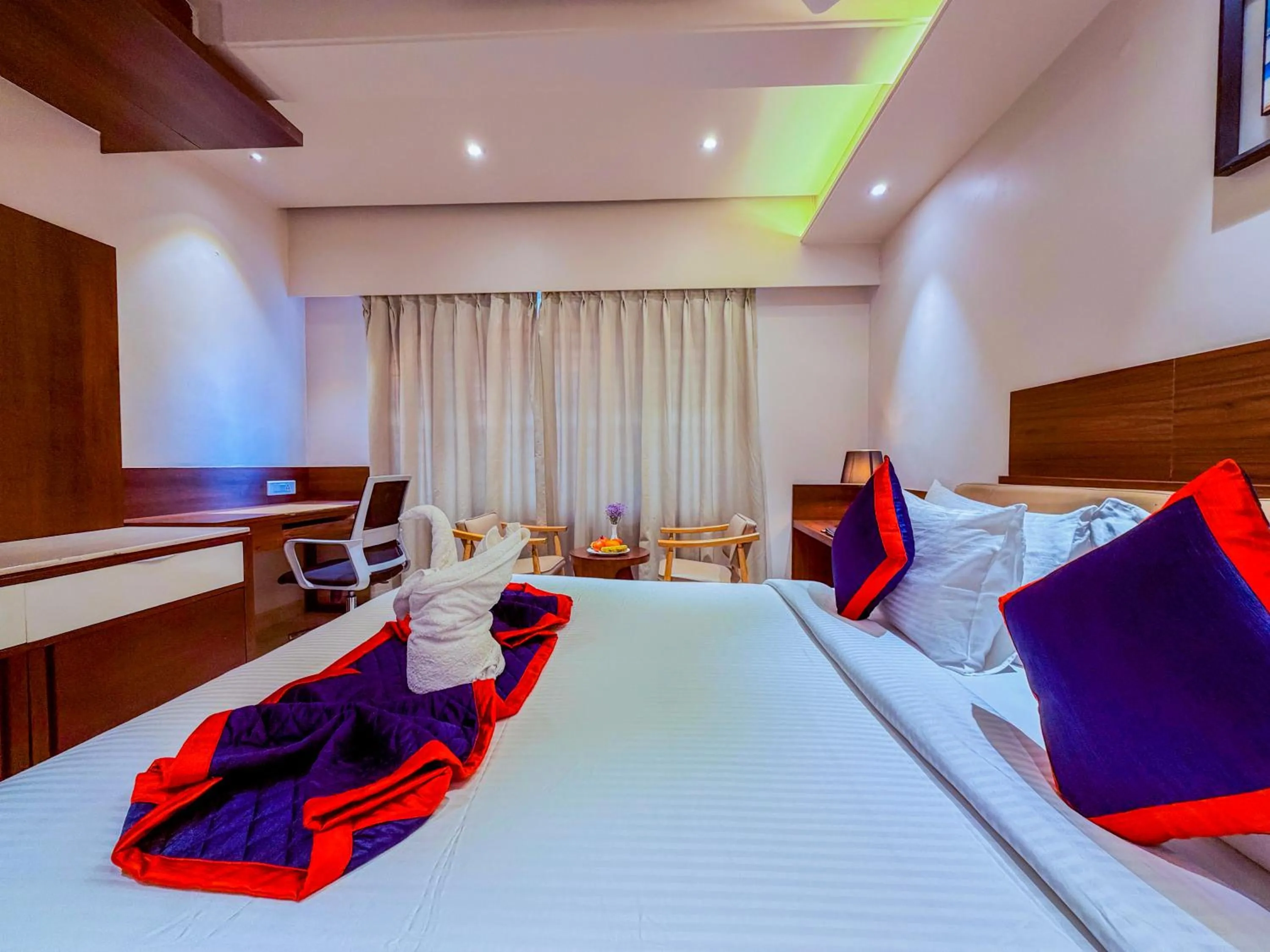 Superior Queen Room - single occupancy in Zip By Spree Hotels Ilkal