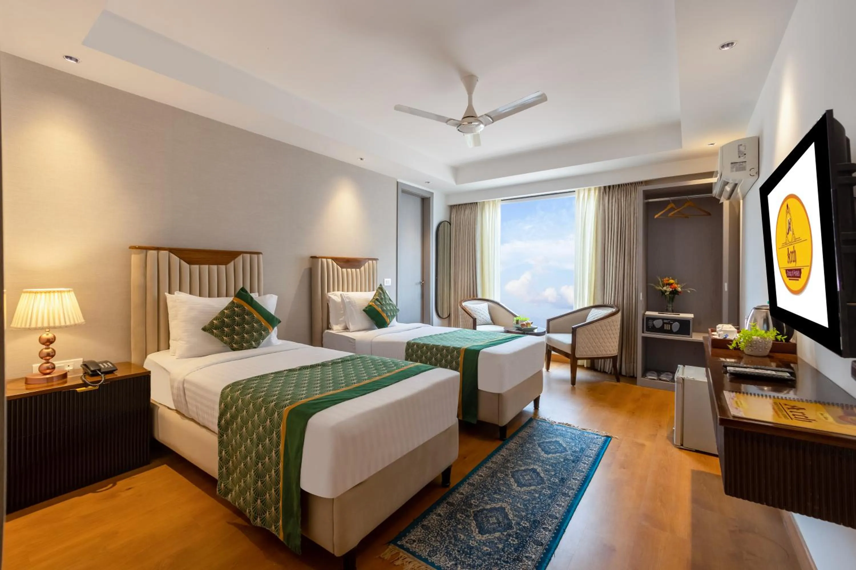 Bed in Arch The Lohias