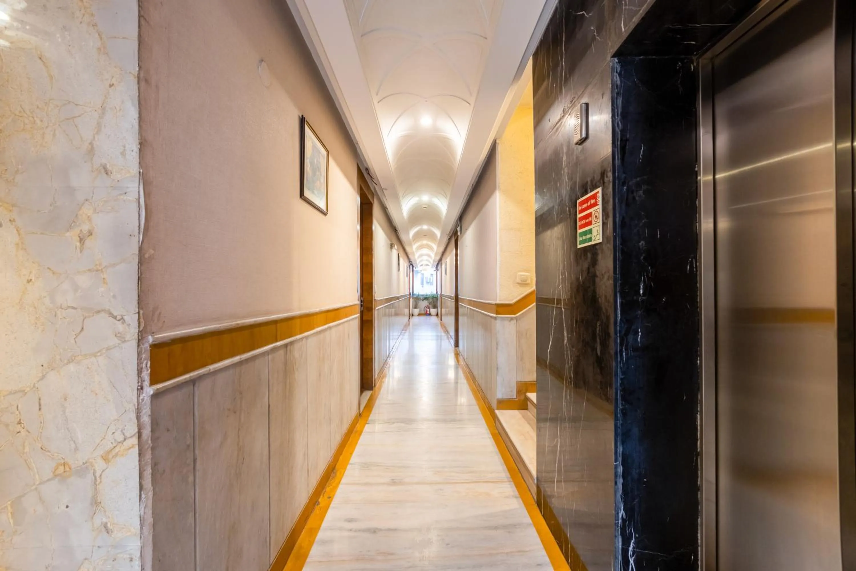 Area and facilities in Arch The Lohias