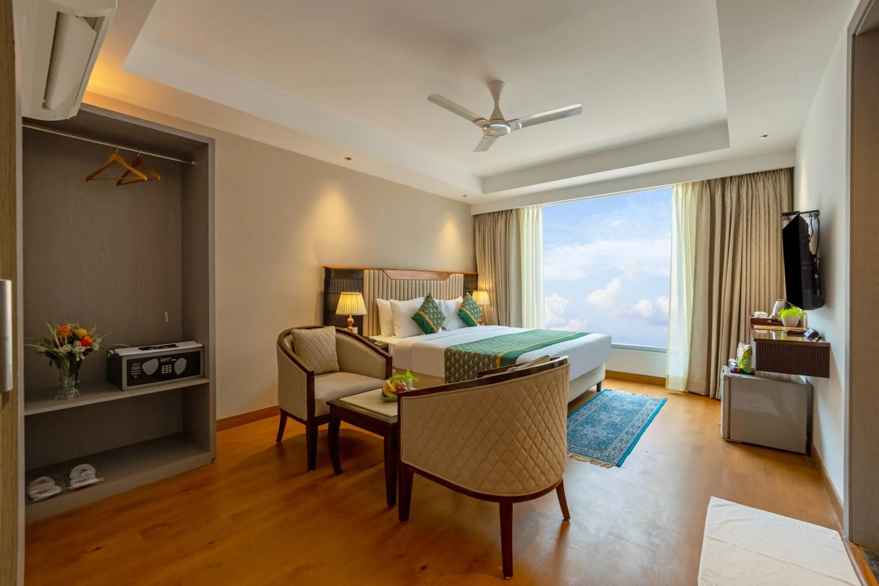 Bed in Arch The Lohias