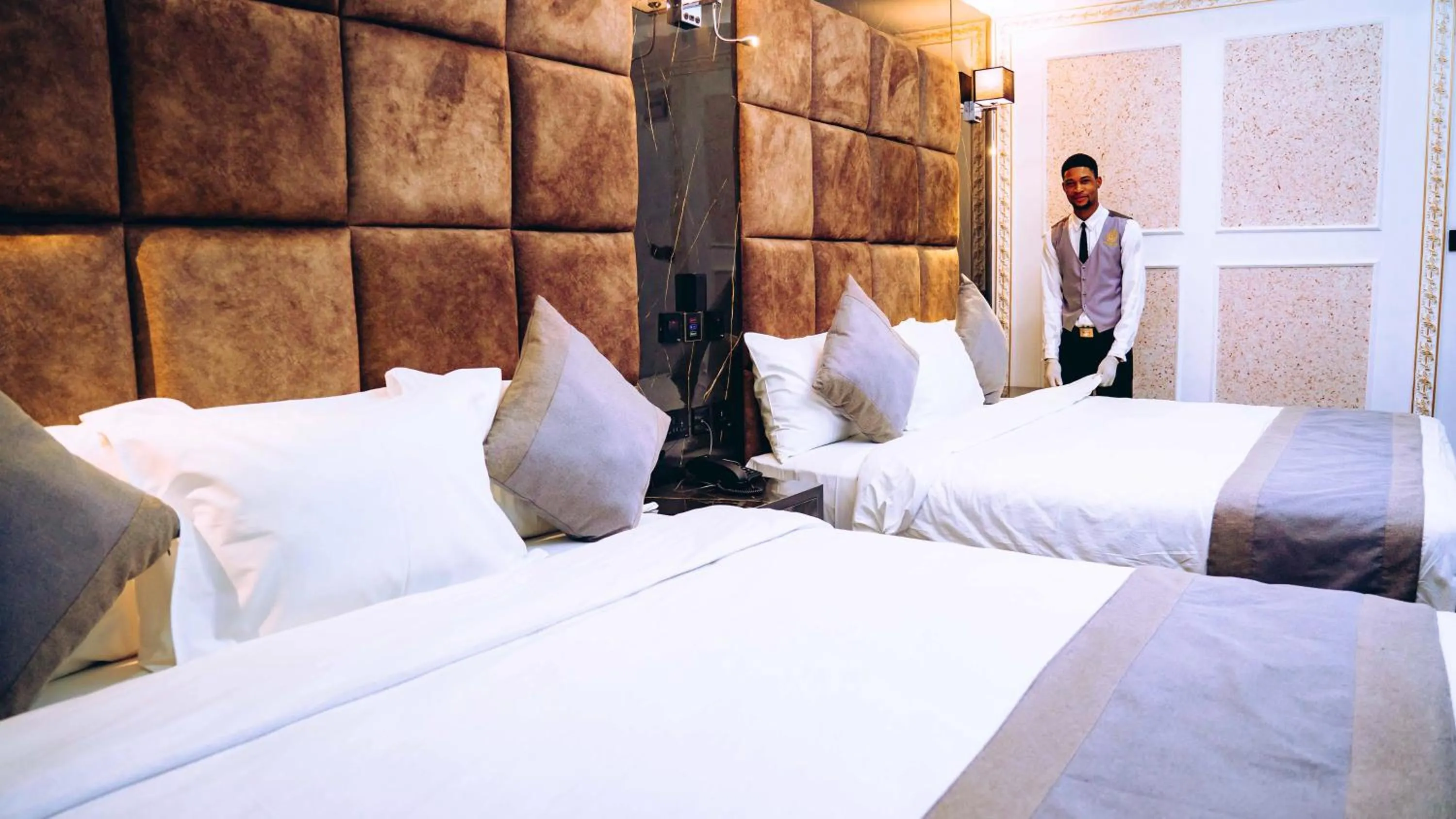 Bed in Mcdons Skye Hotel