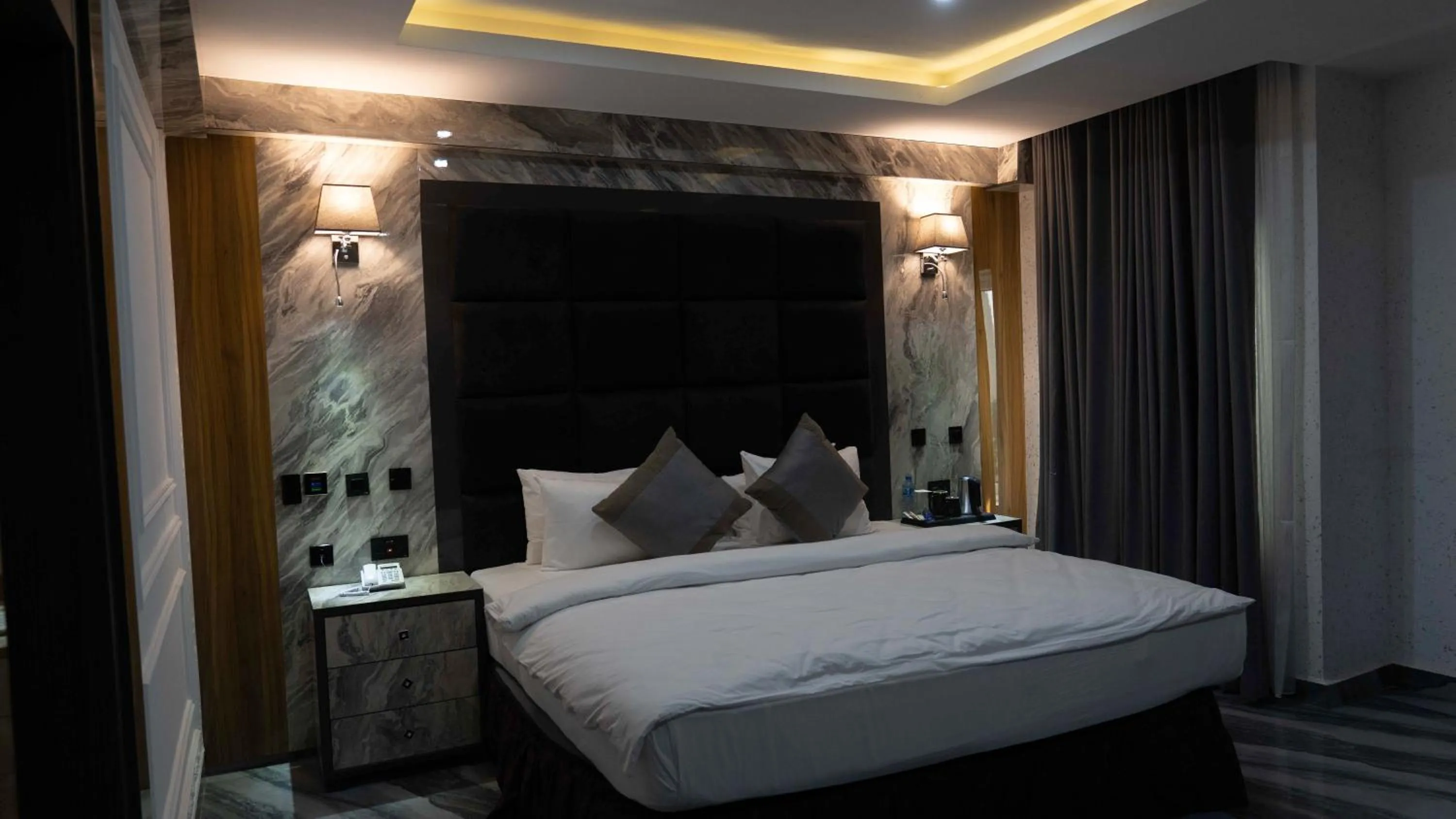 Bed in Mcdons Skye Hotel