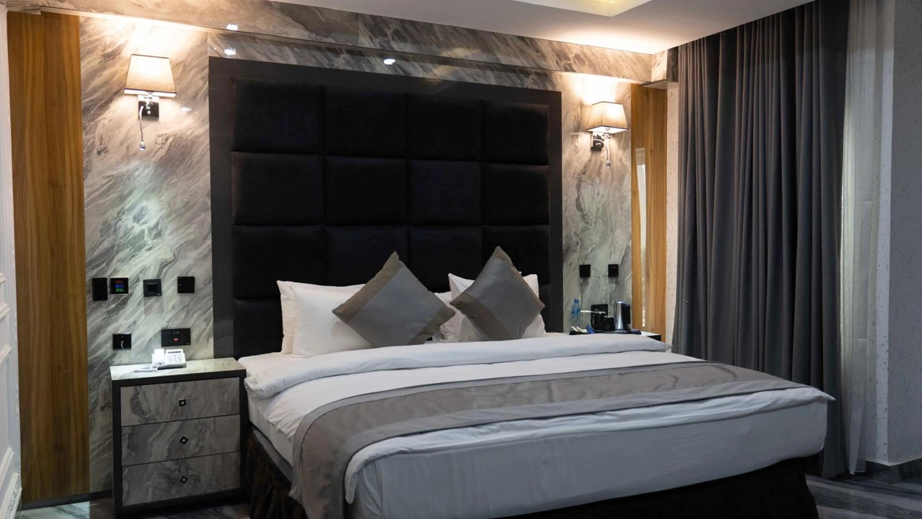 Bed in Mcdons Skye Hotel