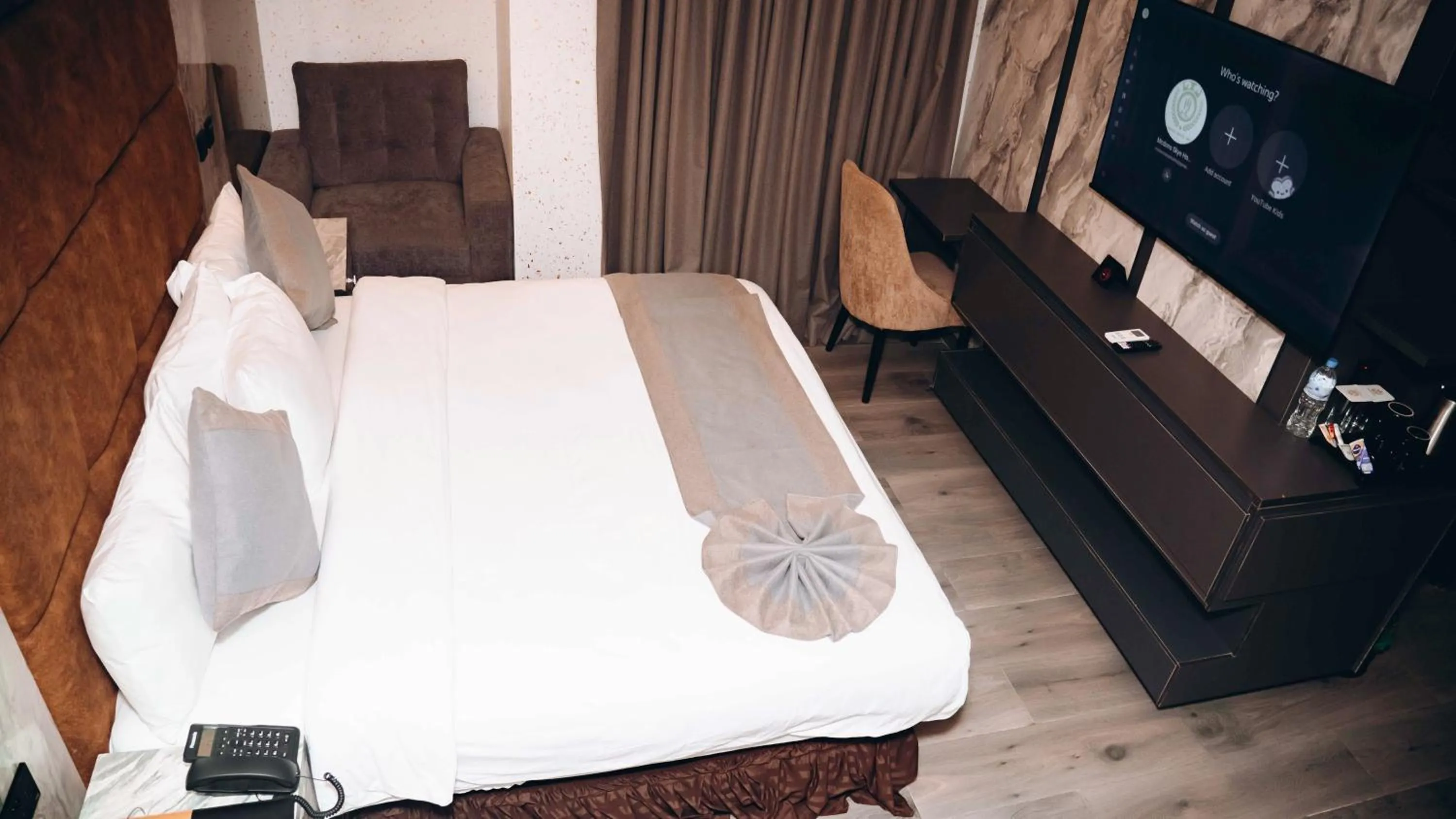 Bed in Mcdons Skye Hotel