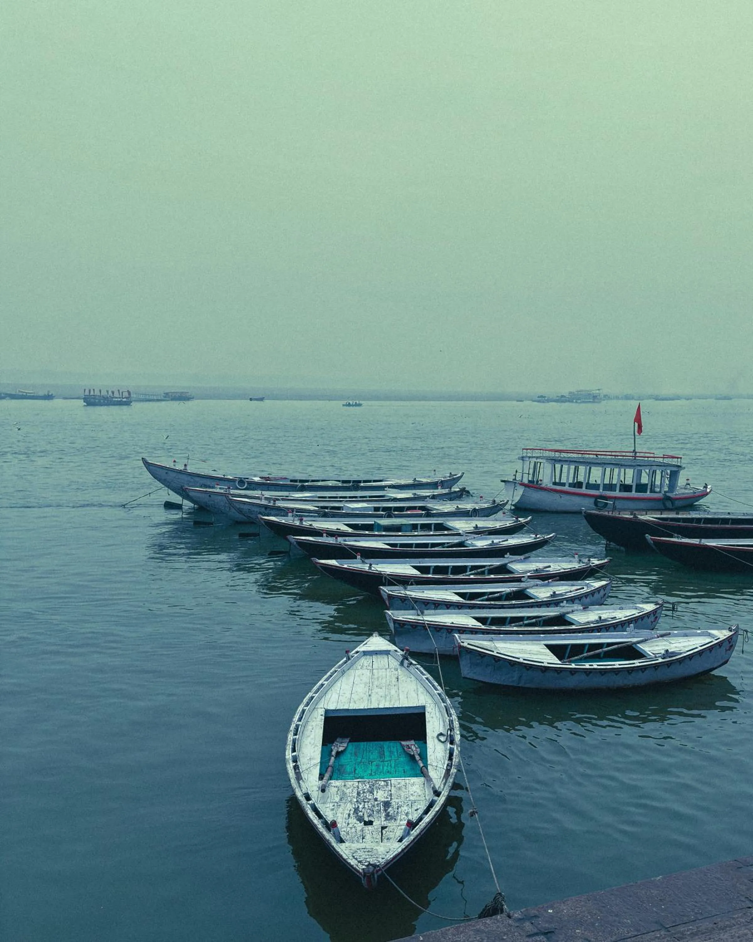 Hotel Sahu Near Kashi Vishwanath Temple Gate