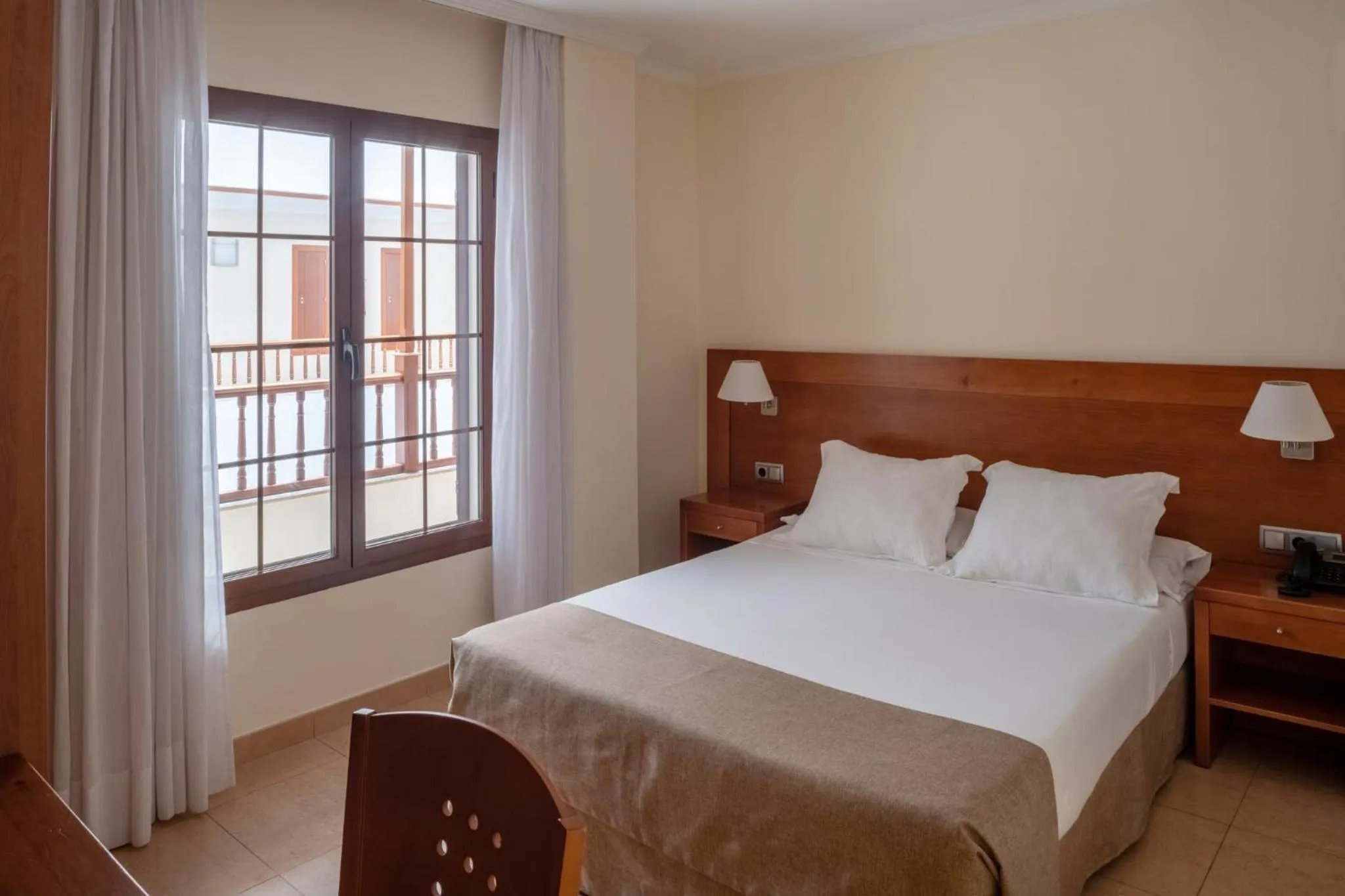 Bed in Checkin Diamar