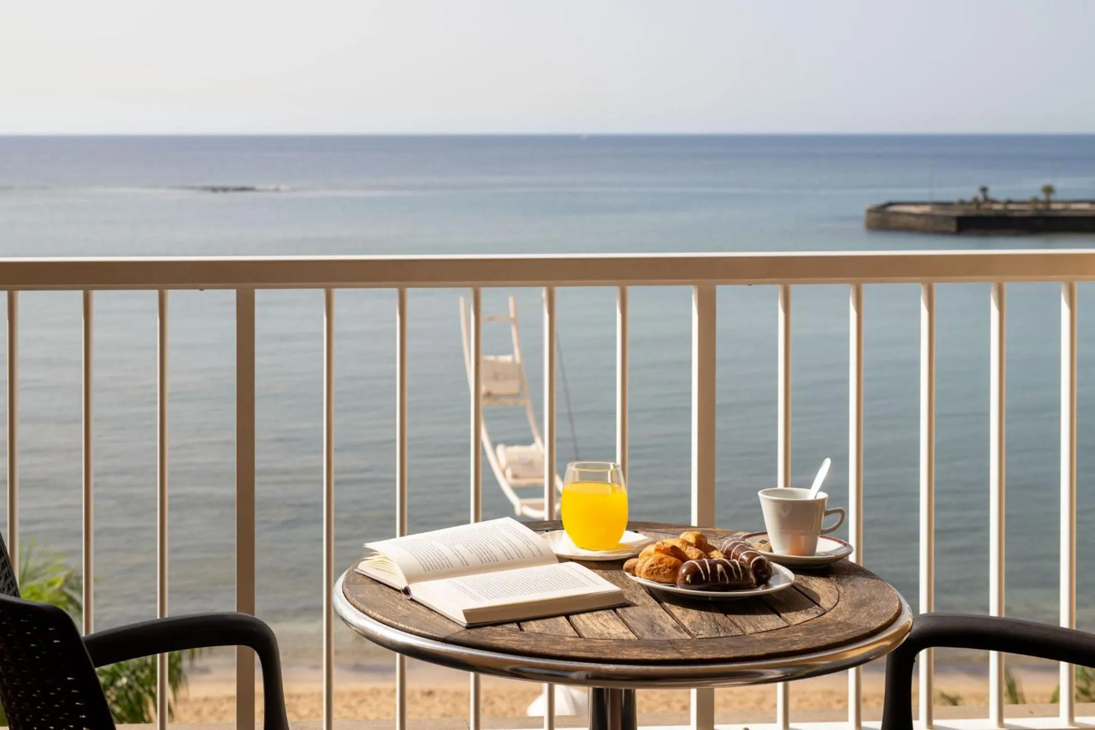 Sea view in Checkin Diamar