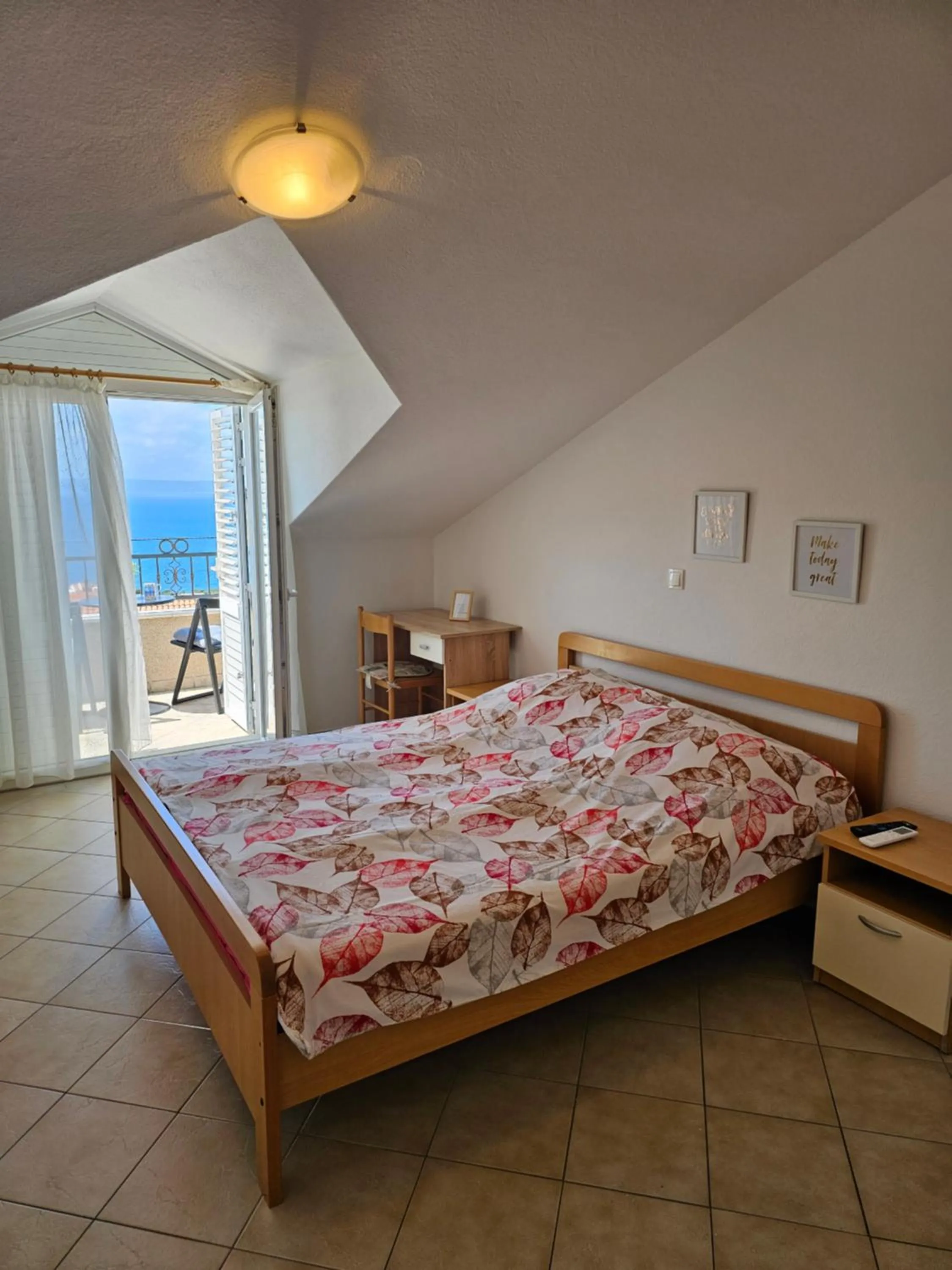 Bed in Apartments Adriatika