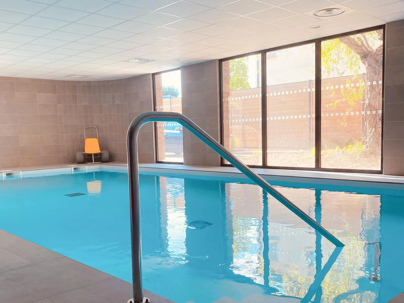 Swimming pool in Nemea Appart Hotel Coeur Europe Strasbourg Illkirch