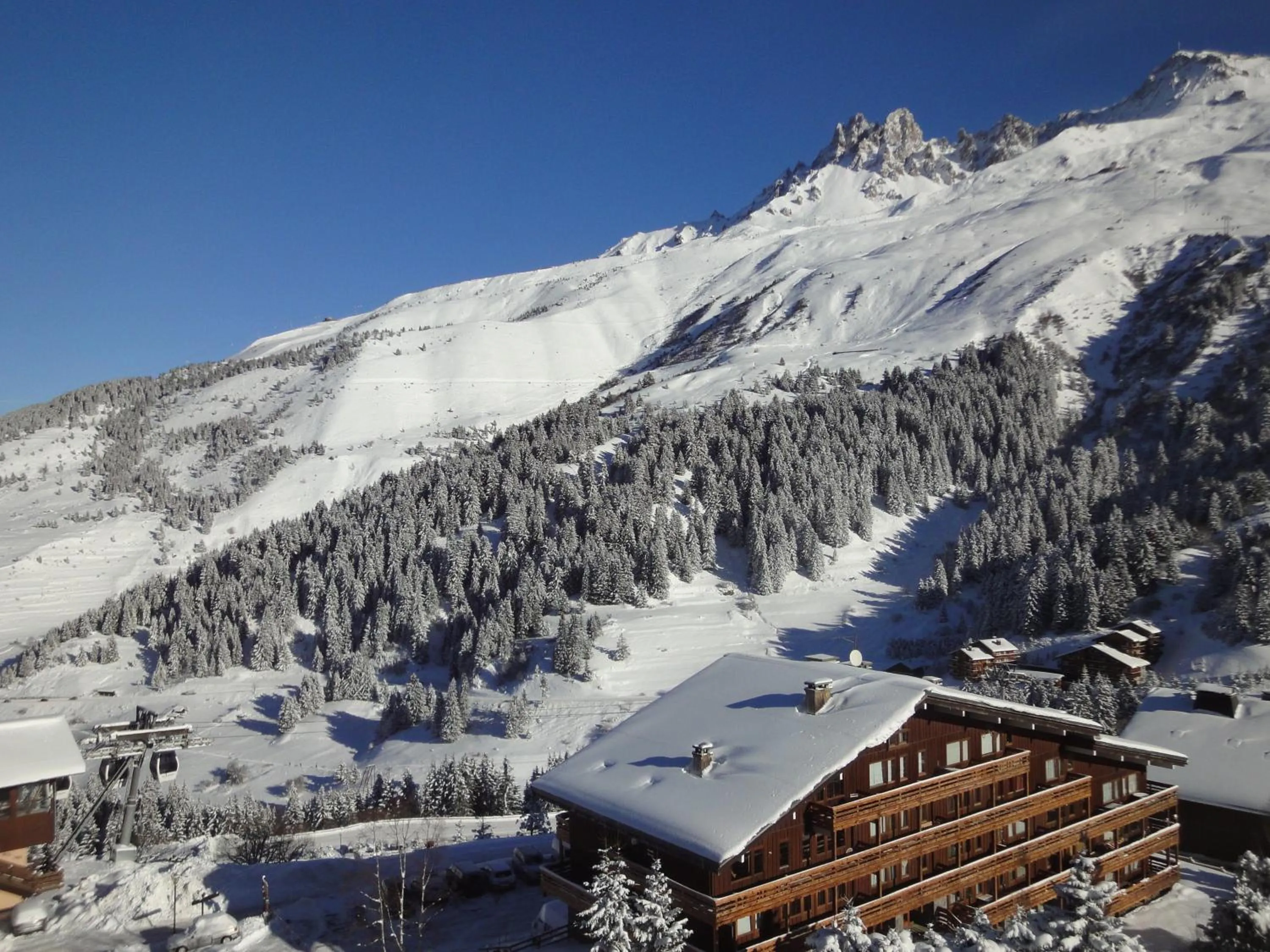 Facade/entrance in Résidence Mont Vallon