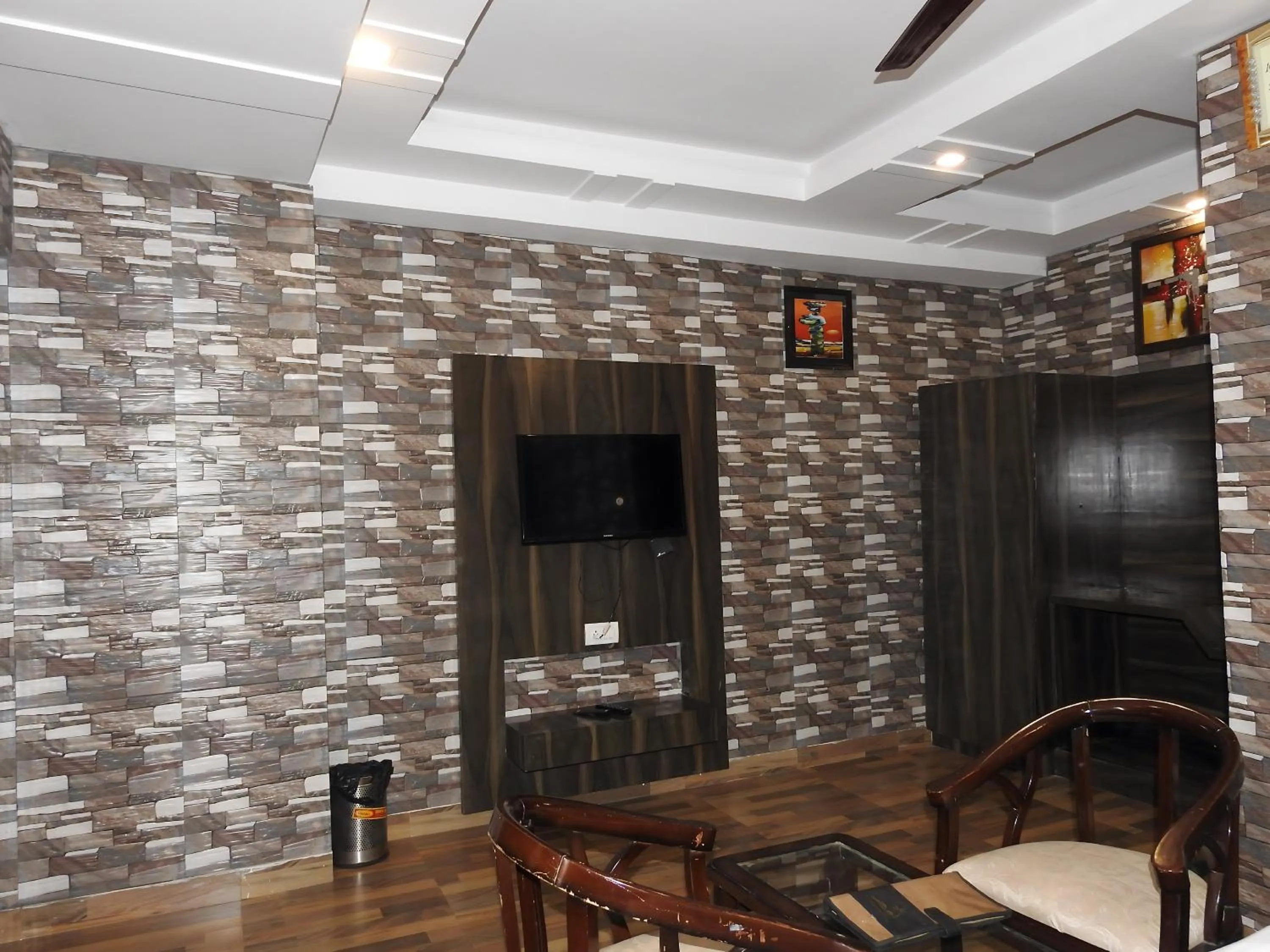 TV and multimedia in Green Palms Rubystone Exotic