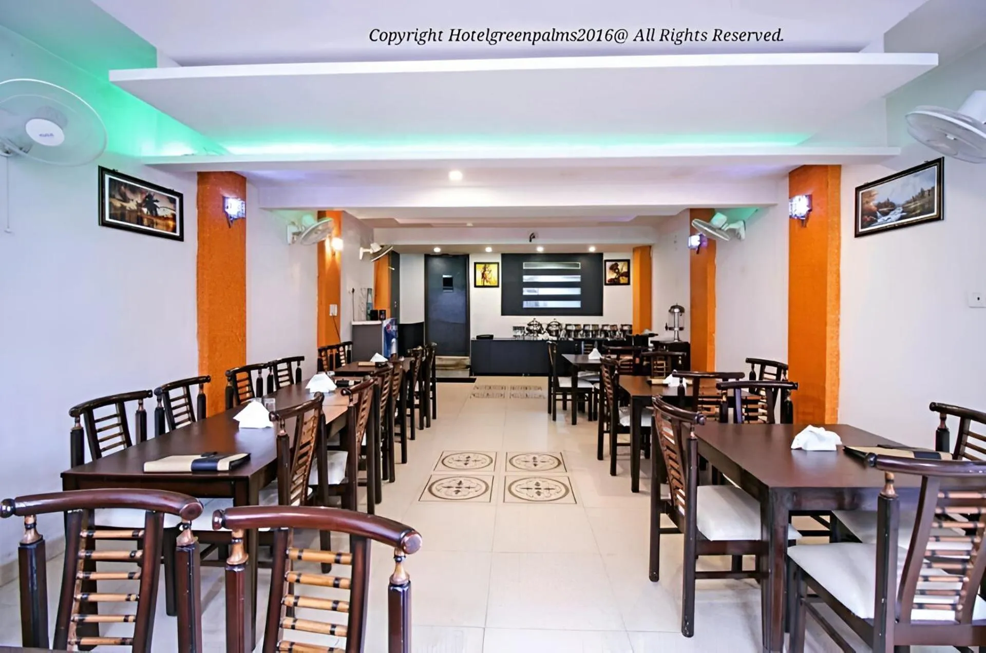 Restaurant/places to eat in Green Palms Rubystone Exotic