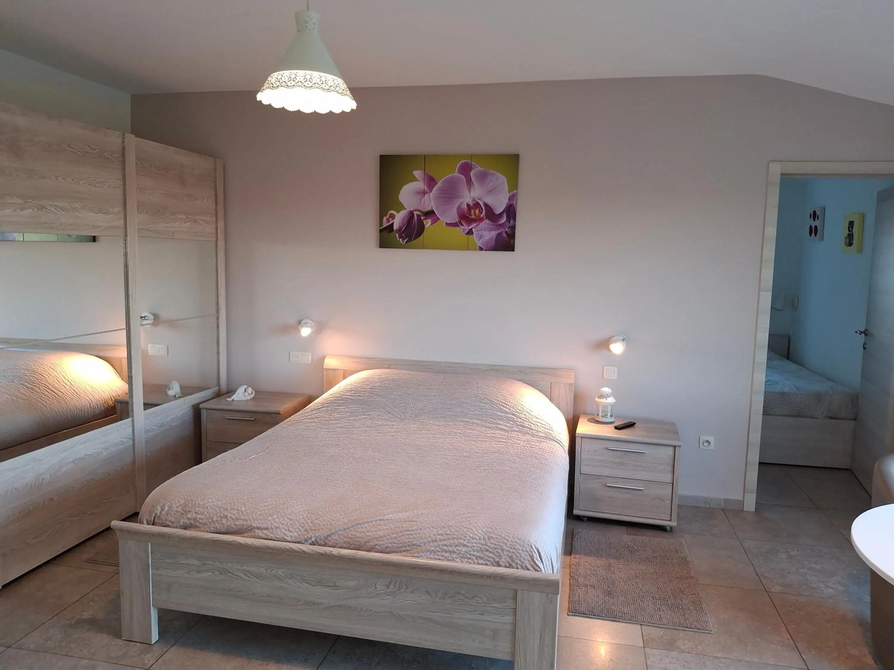 Property building, Bed in B&B Het Polderhof