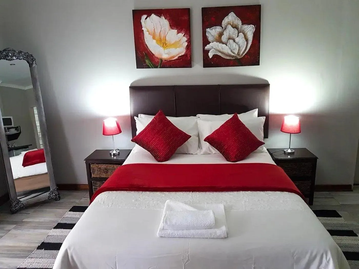 Bed in Gemstone Guest House