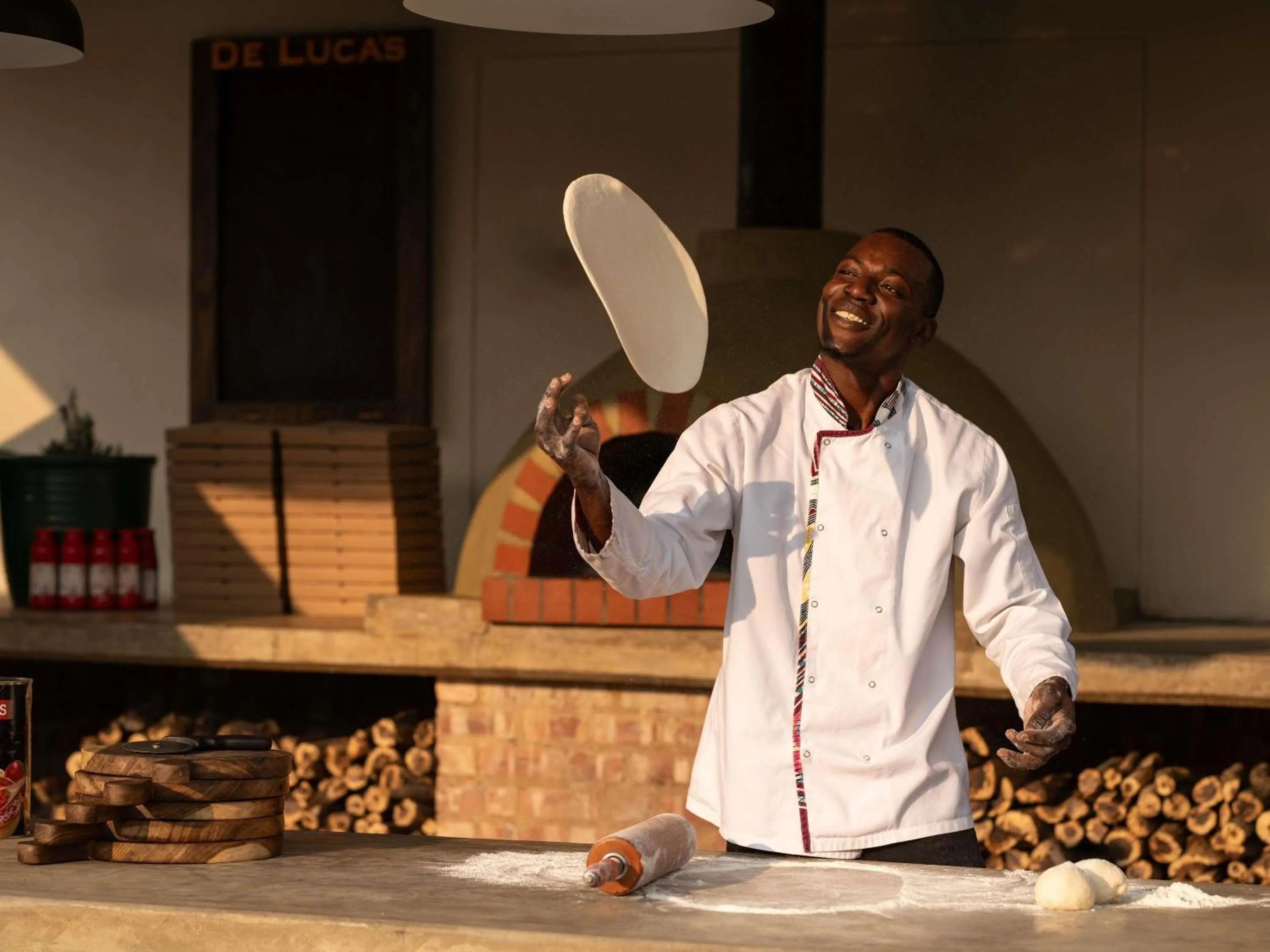 Restaurant/places to eat in Mercure Hotel Windhoek