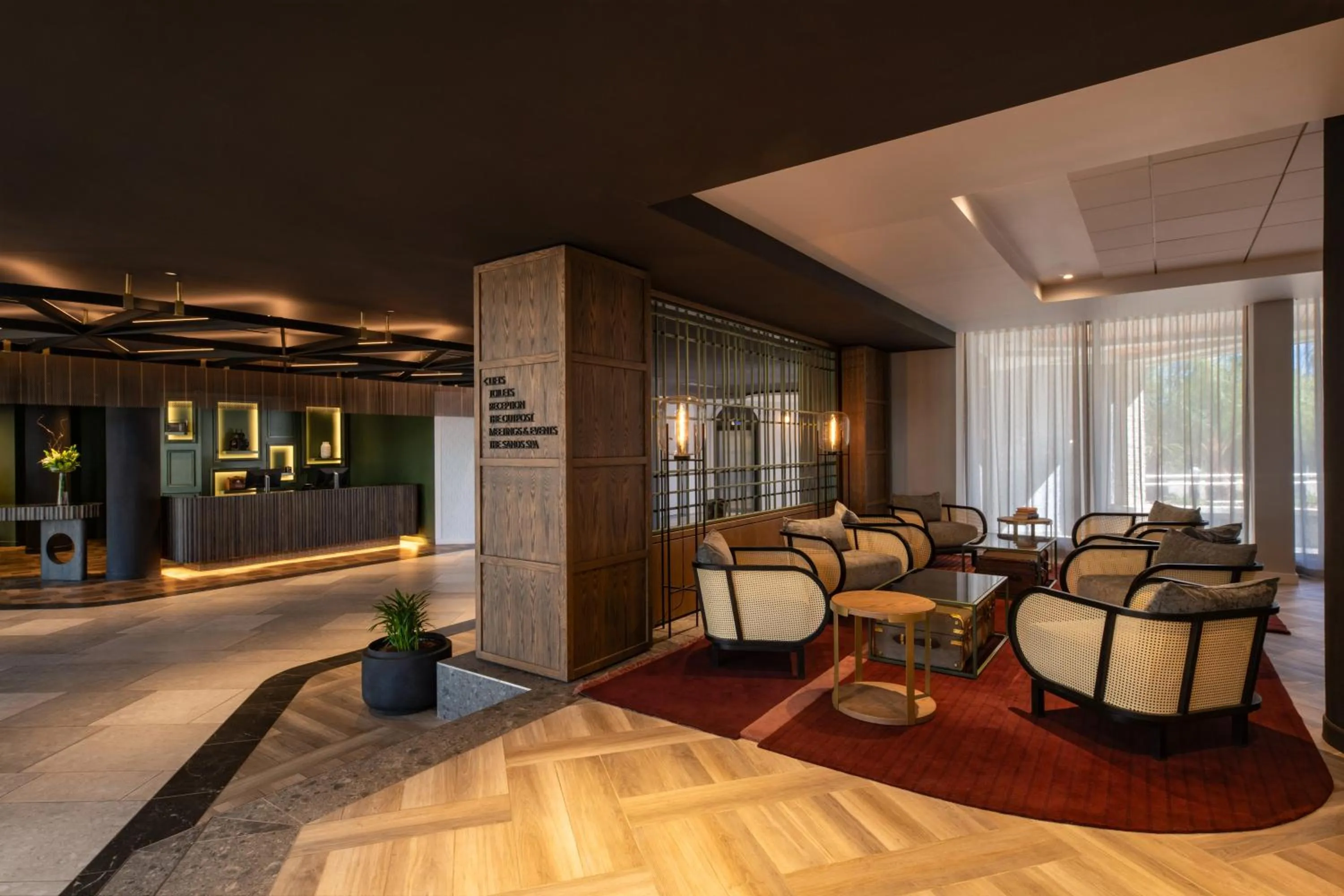 Living room in Mövenpick Hotel Windhoek