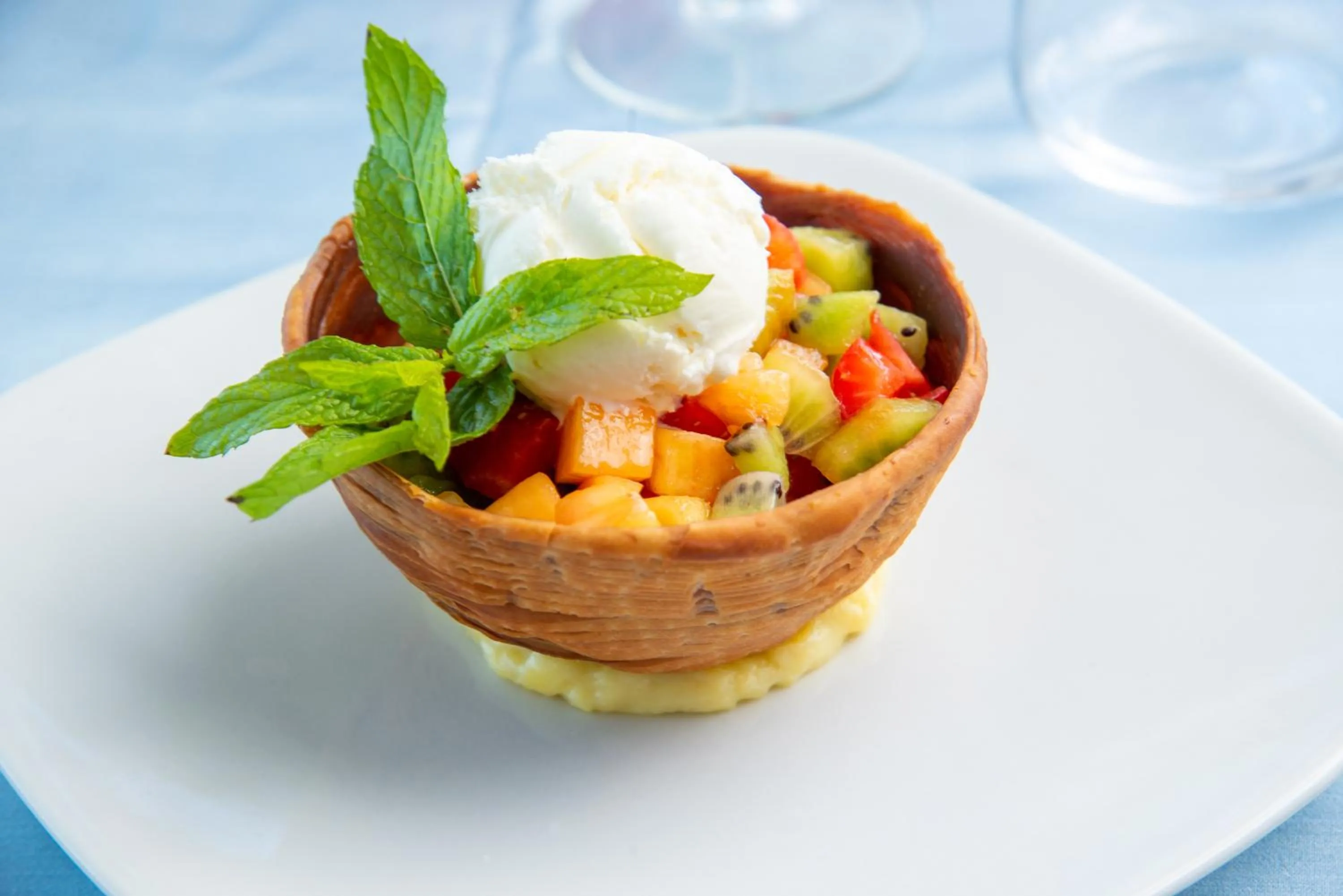 Restaurant/places to eat in Hotel Albatros