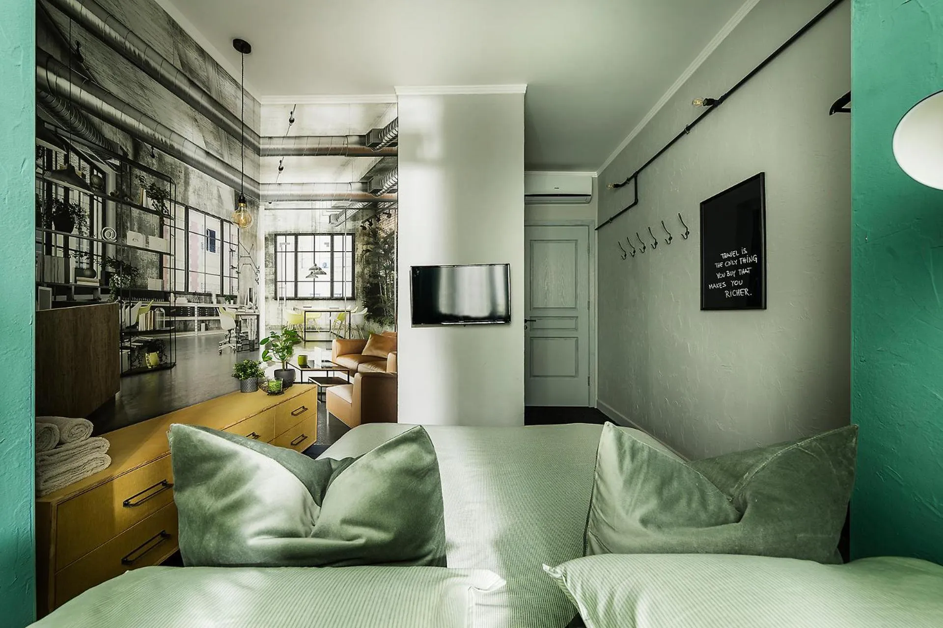 Bed in 5 Vintage Guest House