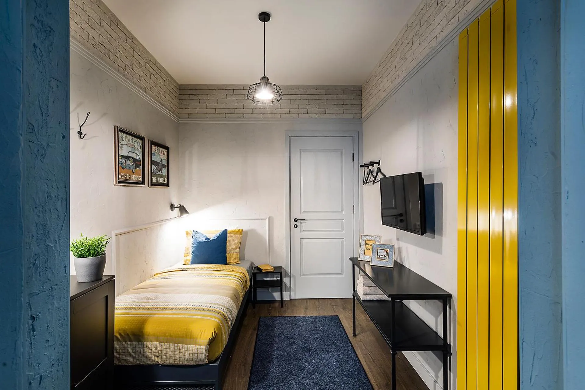 Bed in 5 Vintage Guest House